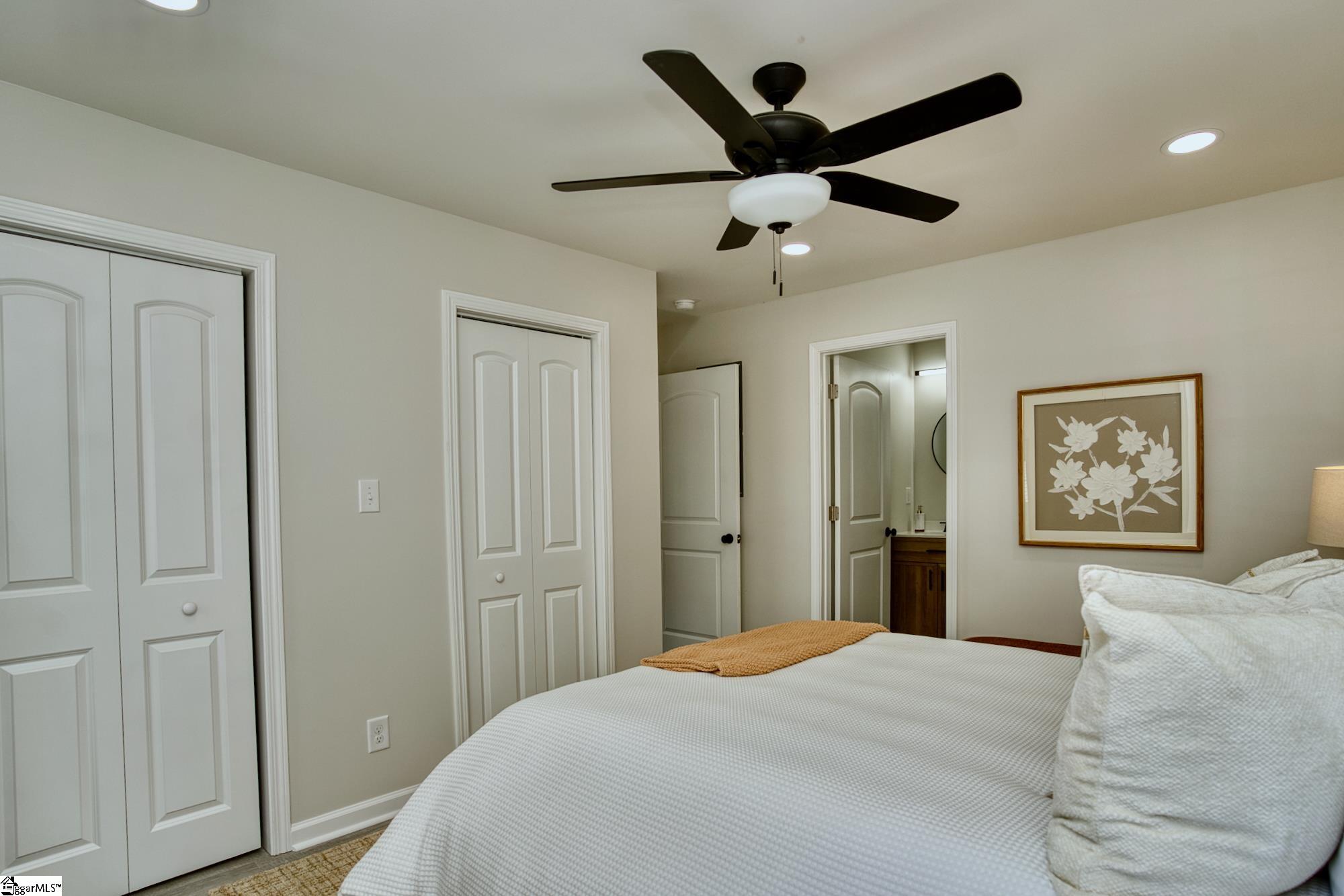 113 S 8th Street Easley, SC 29640