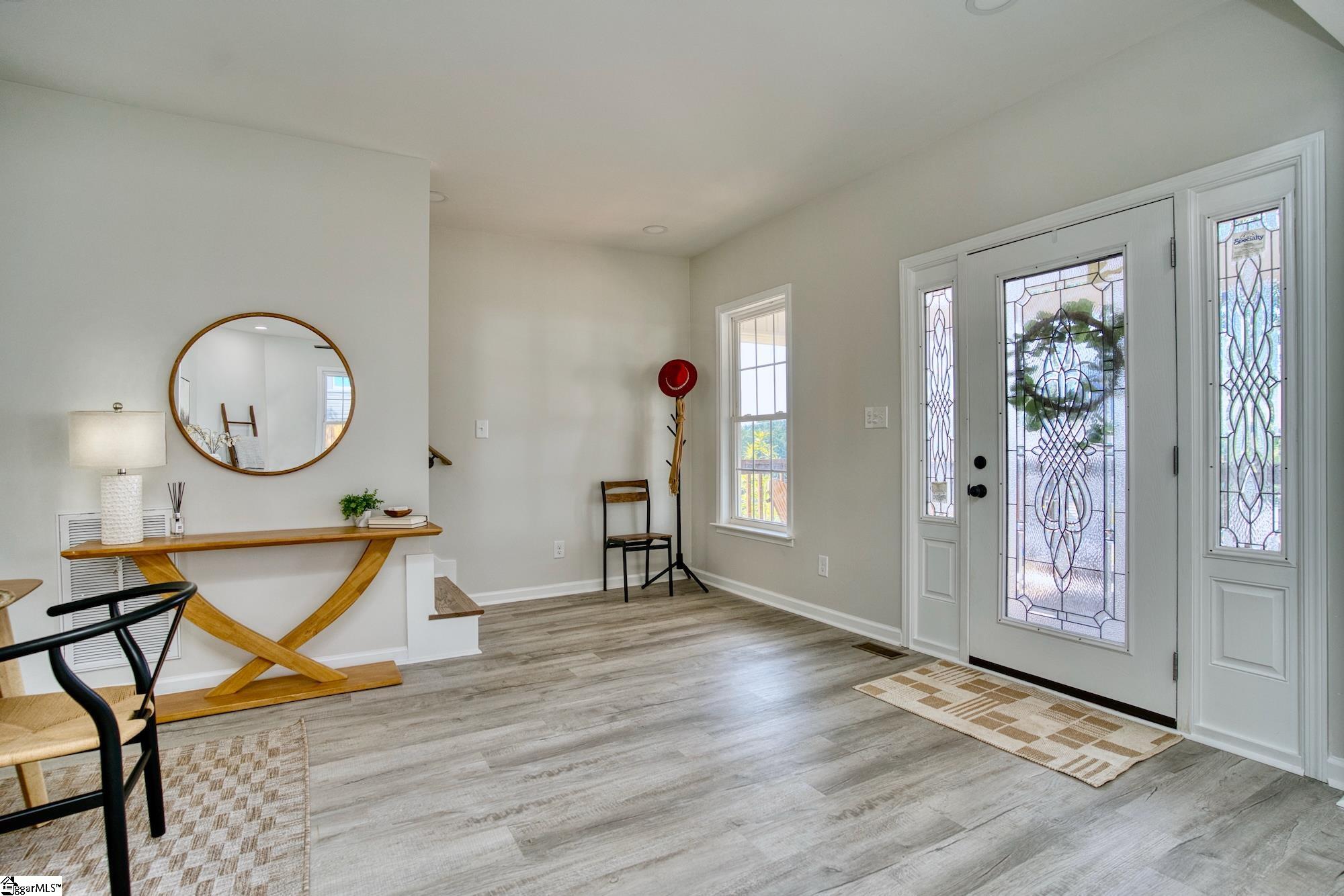 113 S 8th Street Easley, SC 29640