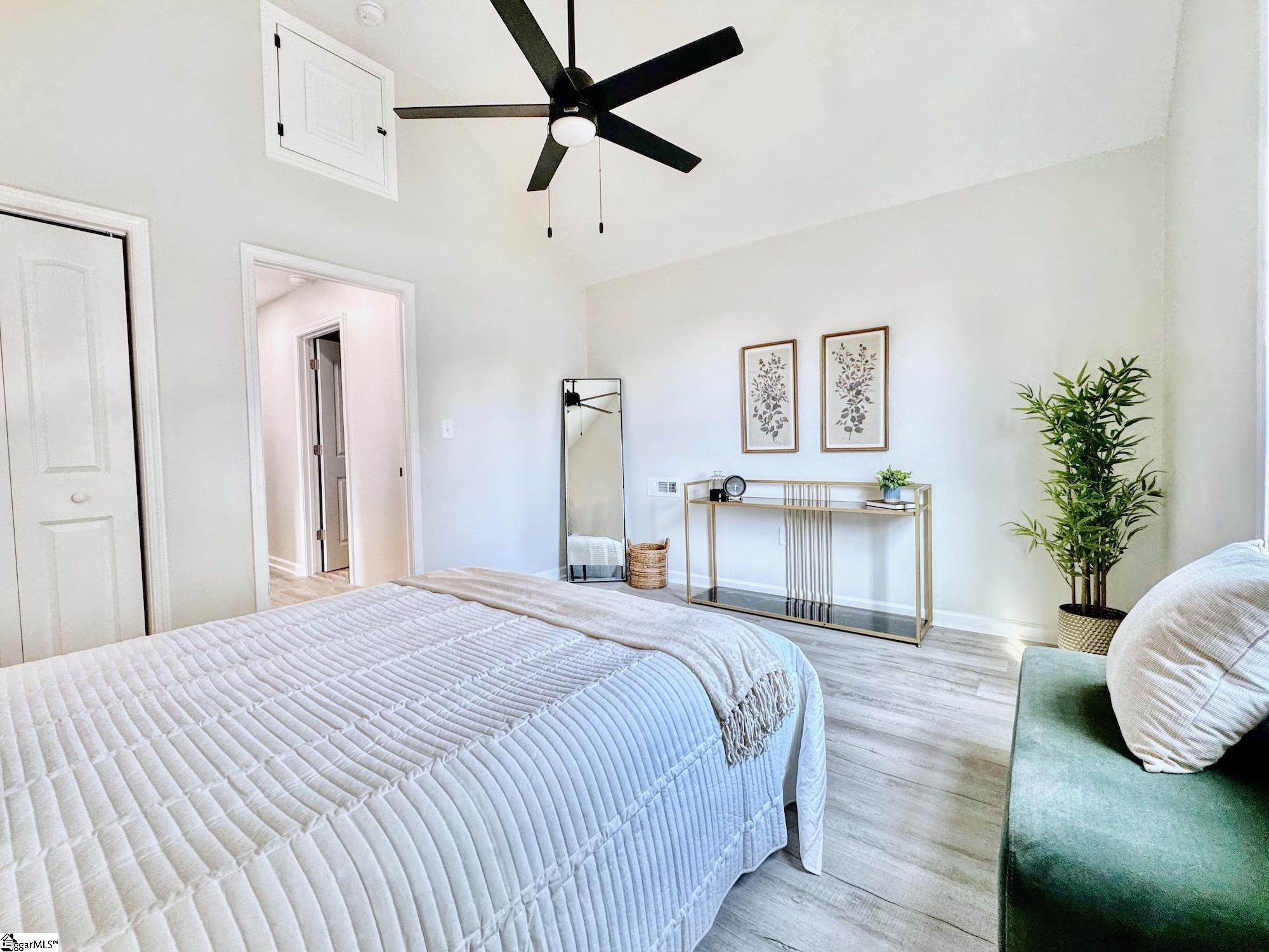 113 S 8th Street Easley, SC 29640