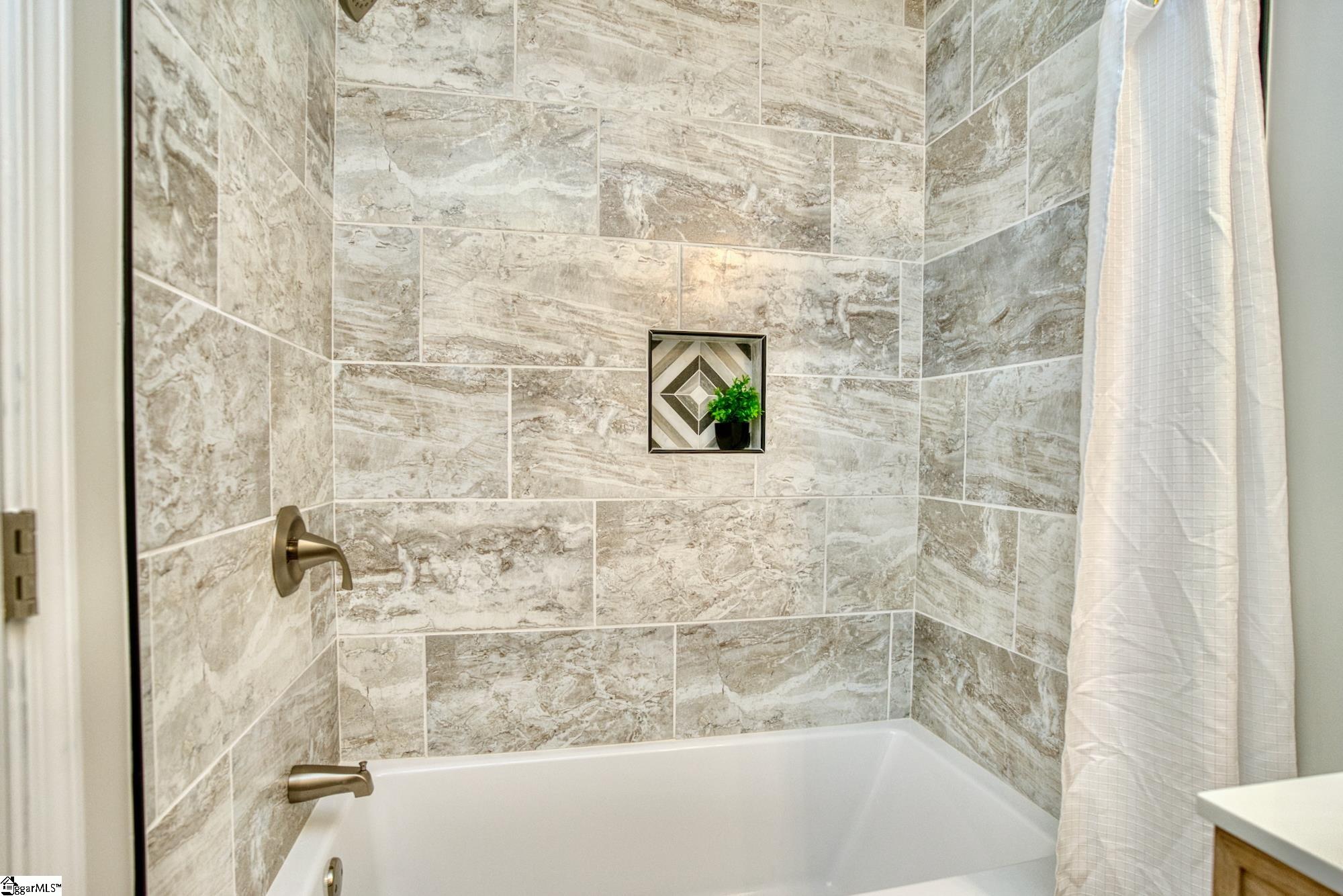 113 S 8th Street Easley, SC 29640