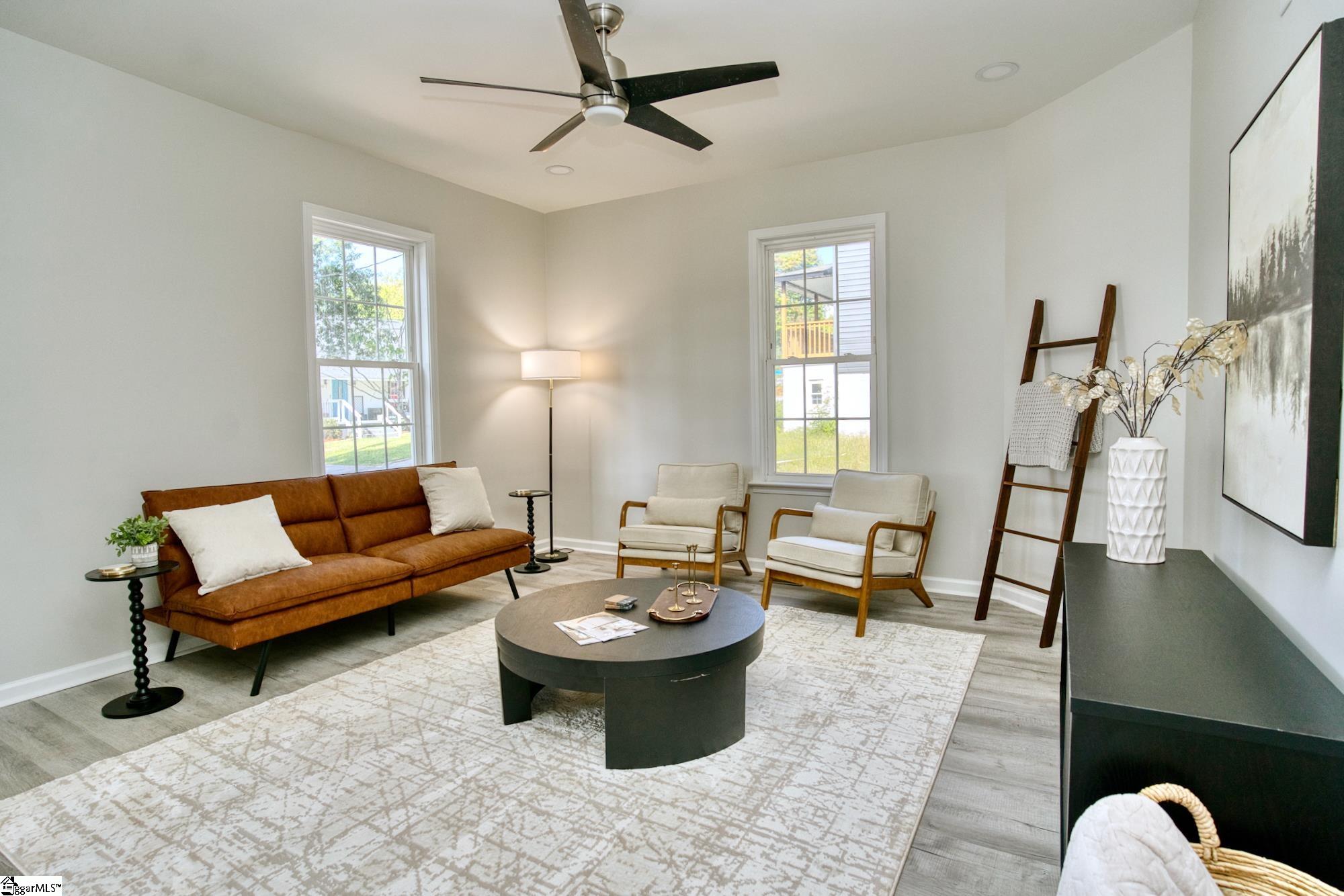 113 S 8th Street Easley, SC 29640