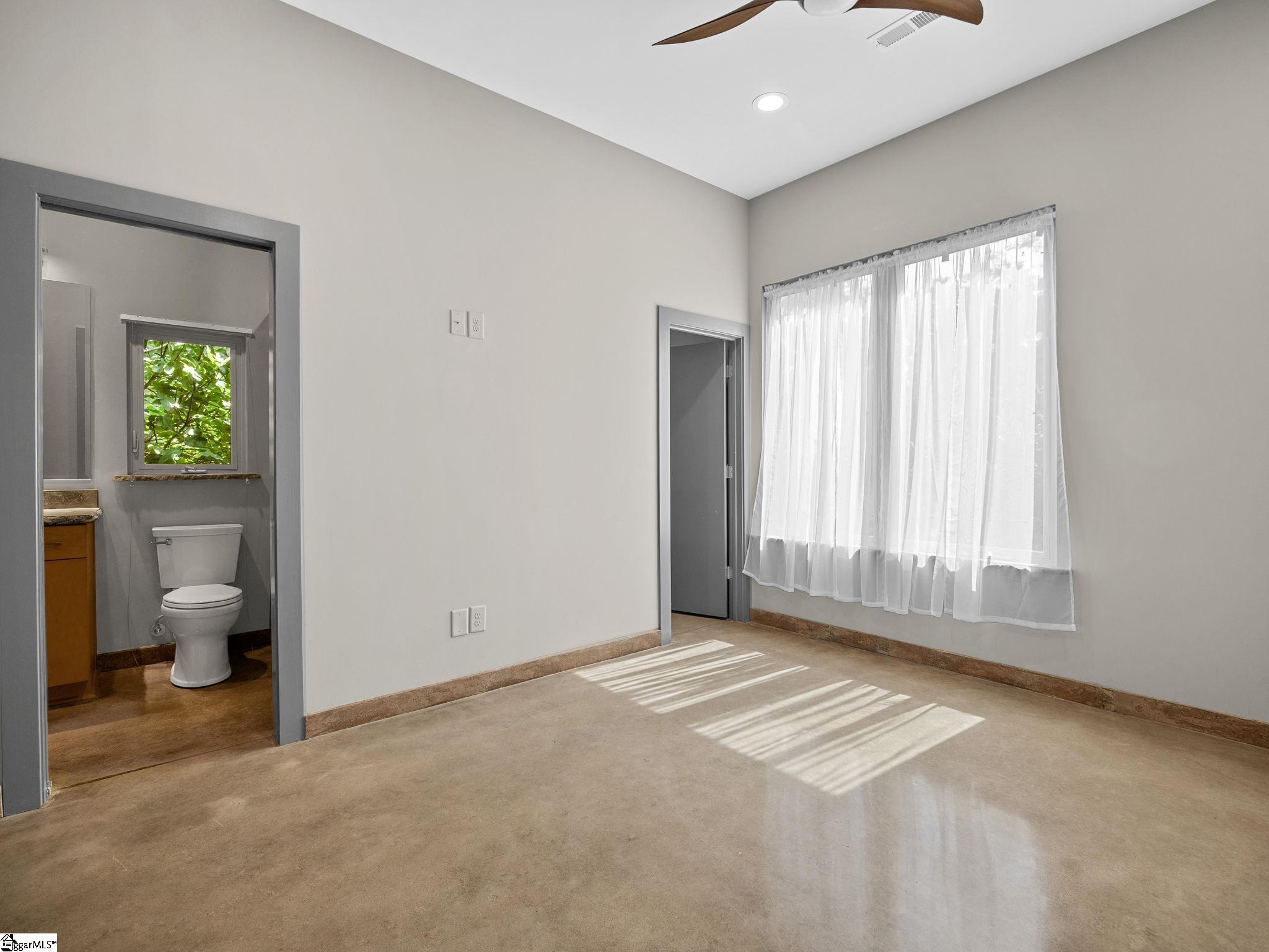 107 Coachman Drive Simpsonville, SC 29681