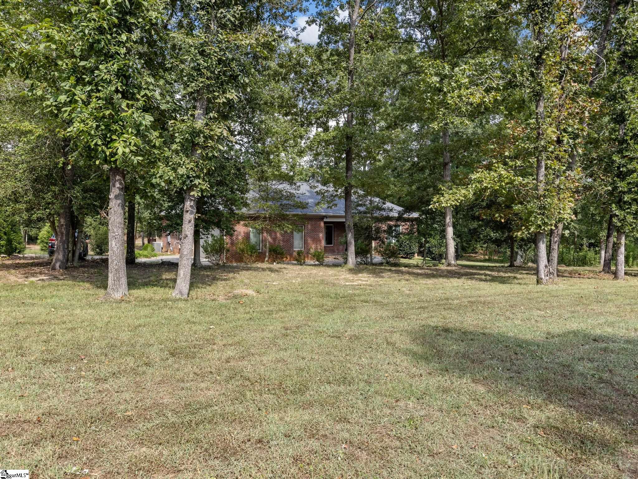 107 Coachman Drive Simpsonville, SC 29681