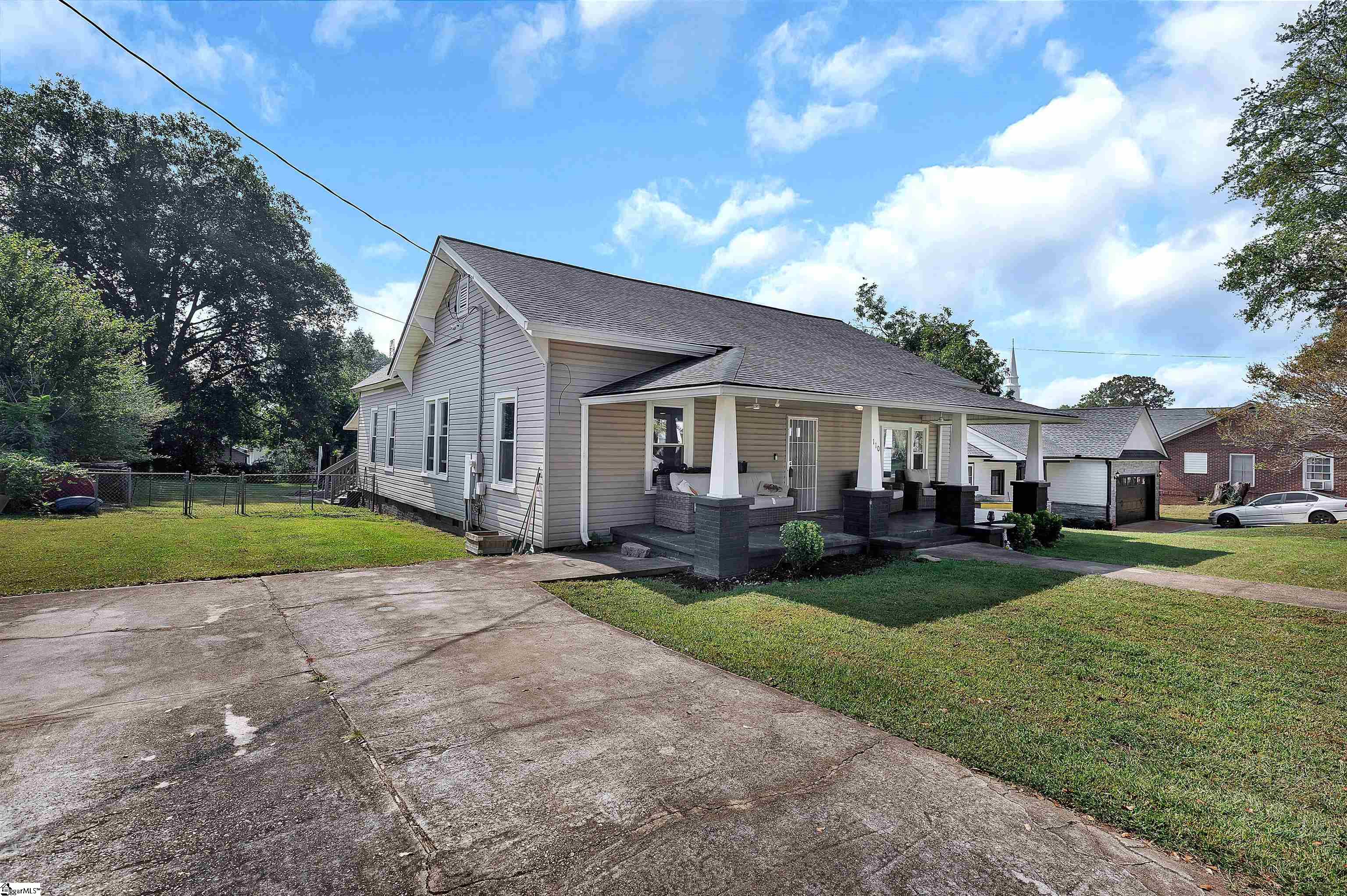 110 W Woodside Circle Liberty, SC 29657-1537