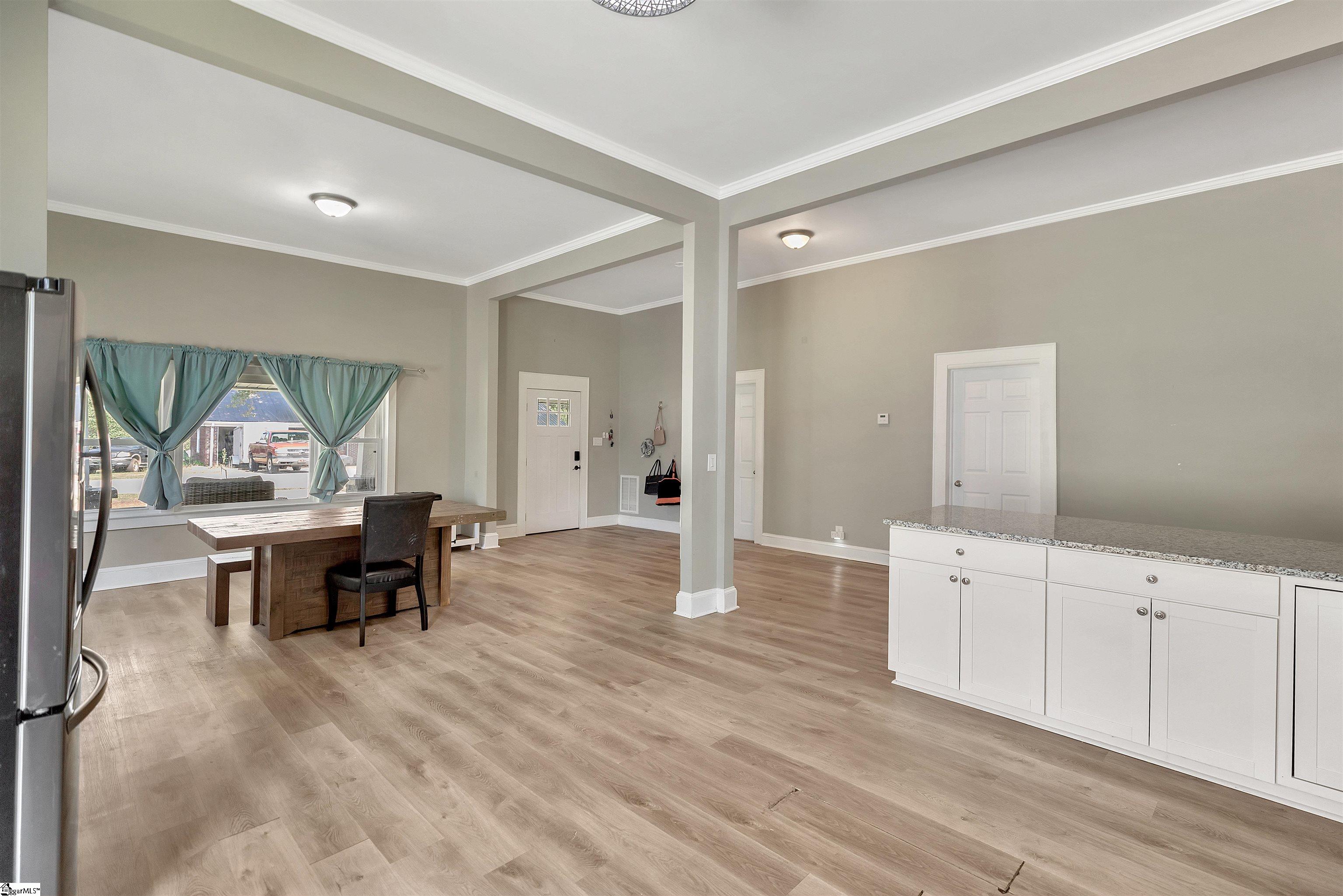 110 W Woodside Circle Liberty, SC 29657-1537