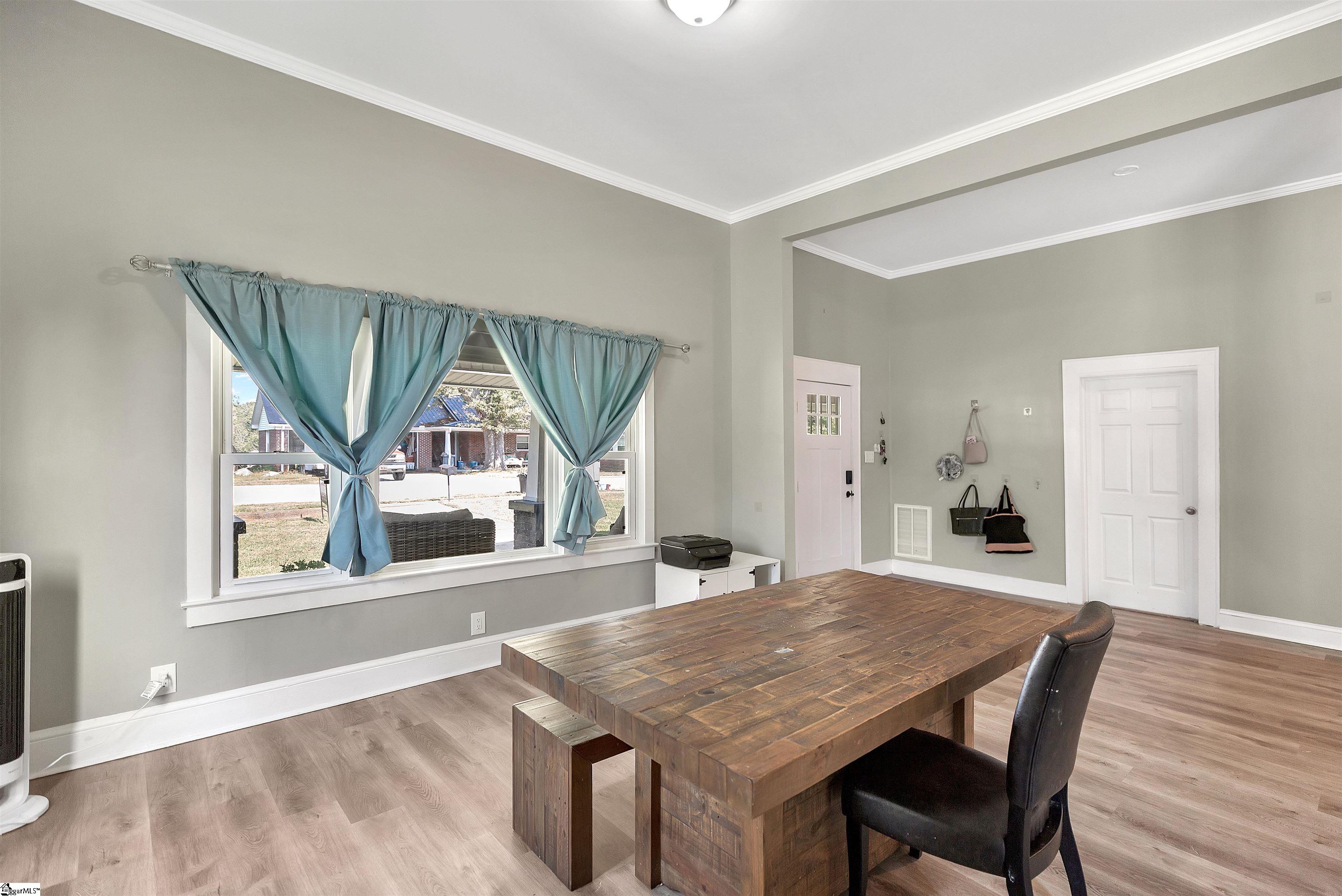 110 W Woodside Circle Liberty, SC 29657-1537