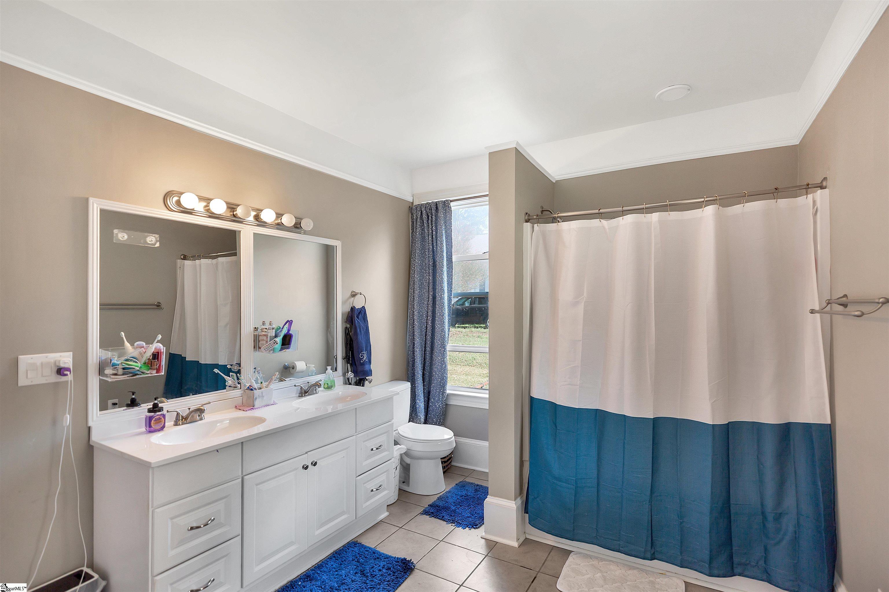 110 W Woodside Circle Liberty, SC 29657-1537