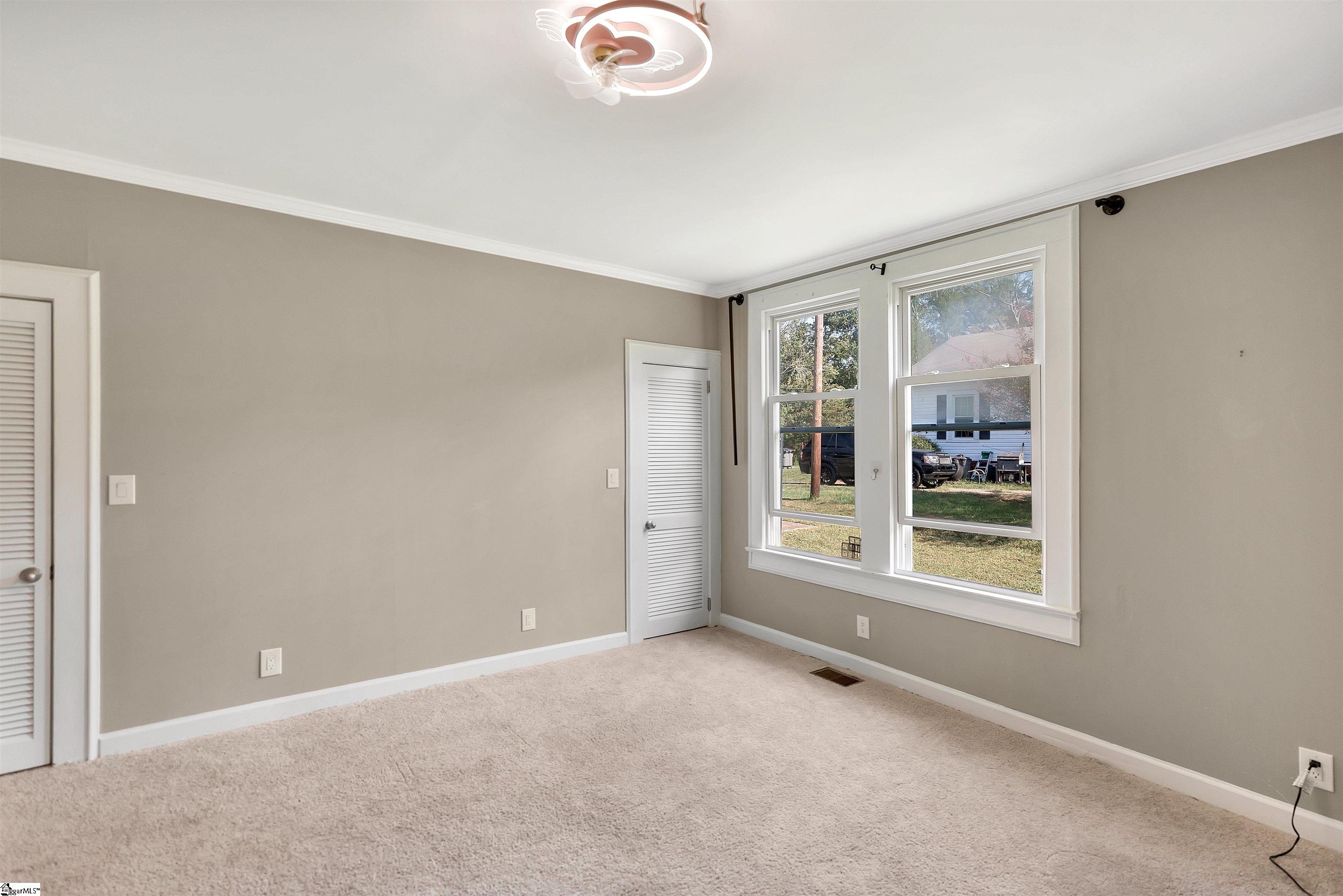 110 W Woodside Circle Liberty, SC 29657-1537