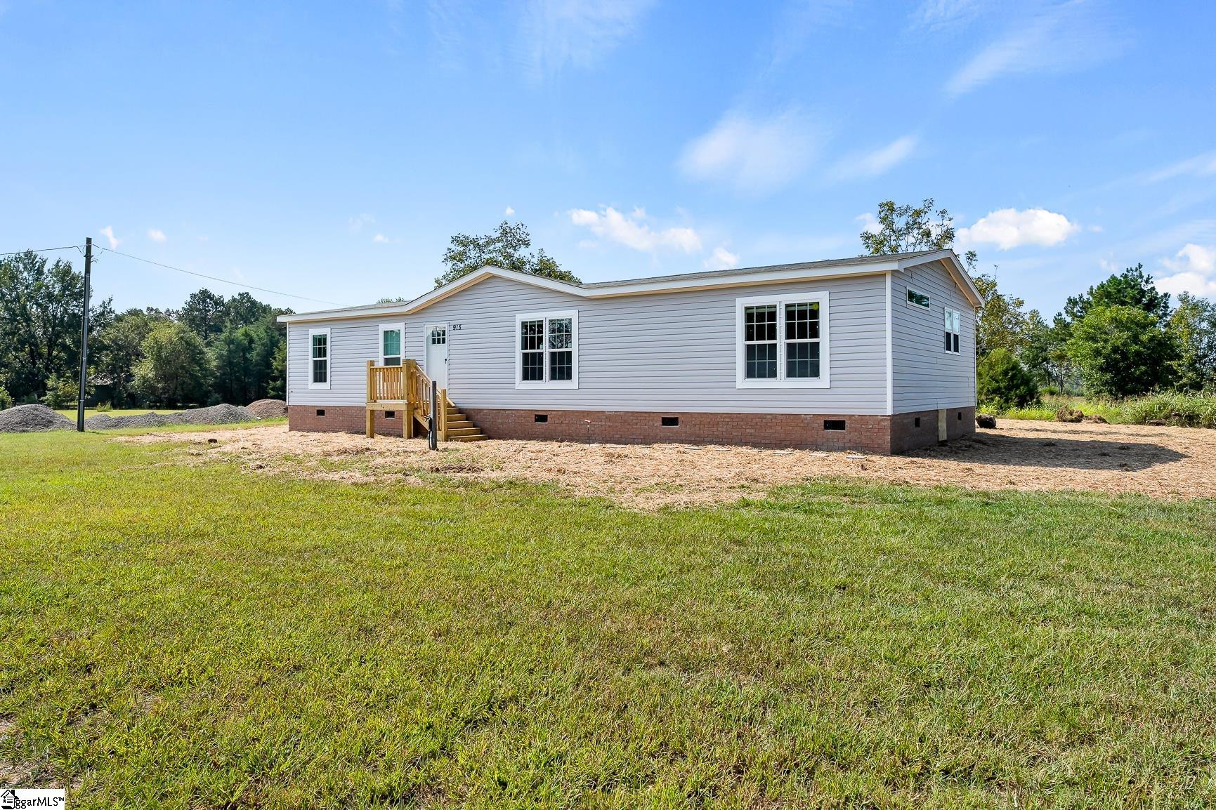 915 Rector Road Belton, SC 29627