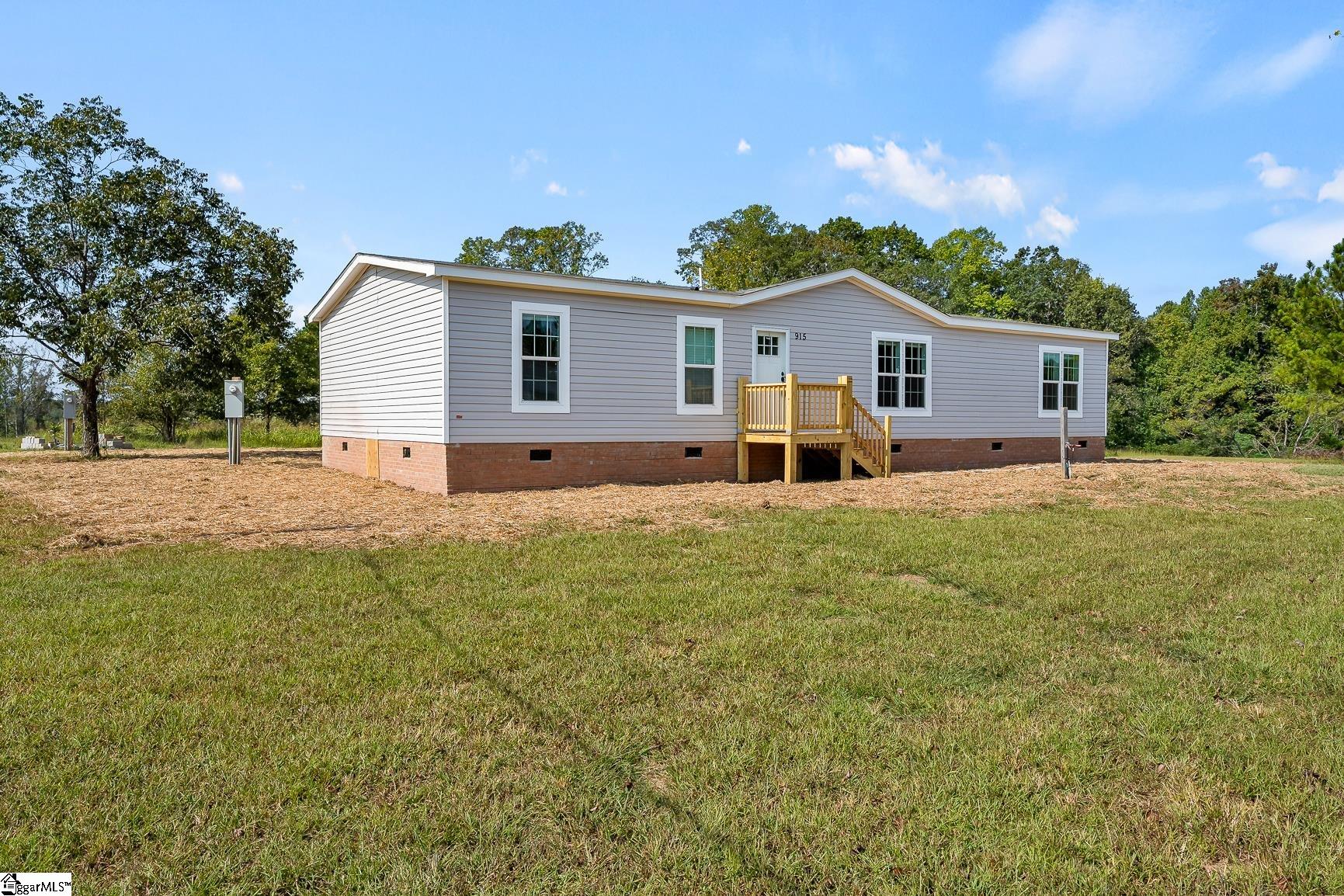 915 Rector Road Belton, SC 29627