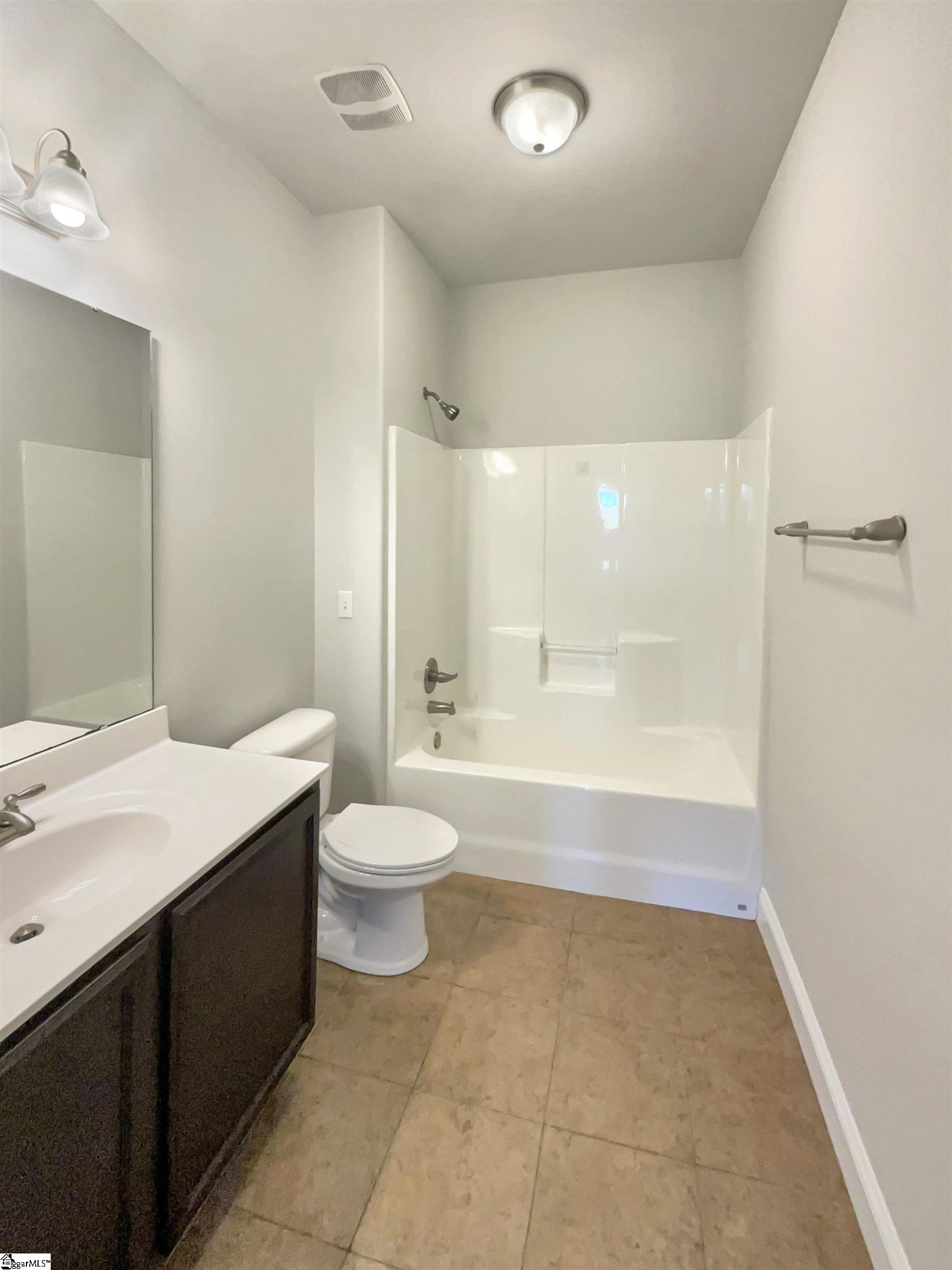 917 Garnet Circle Chesnee, SC 29323