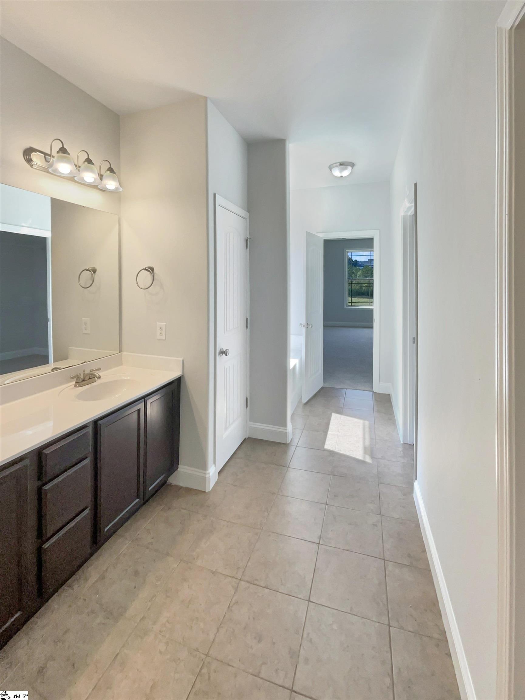 917 Garnet Circle Chesnee, SC 29323