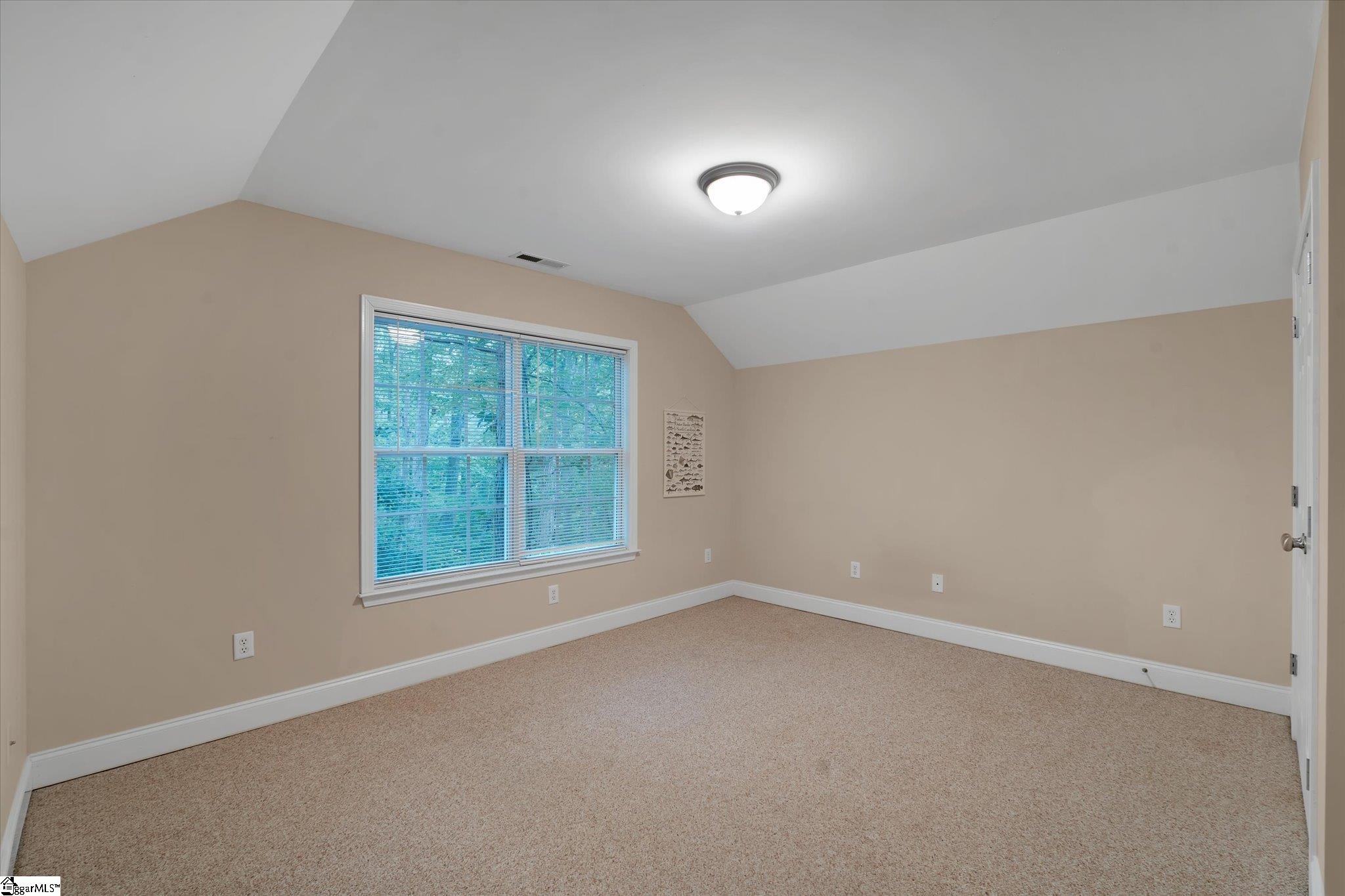 102 Hunt Valley Circle Piedmont, SC 29673