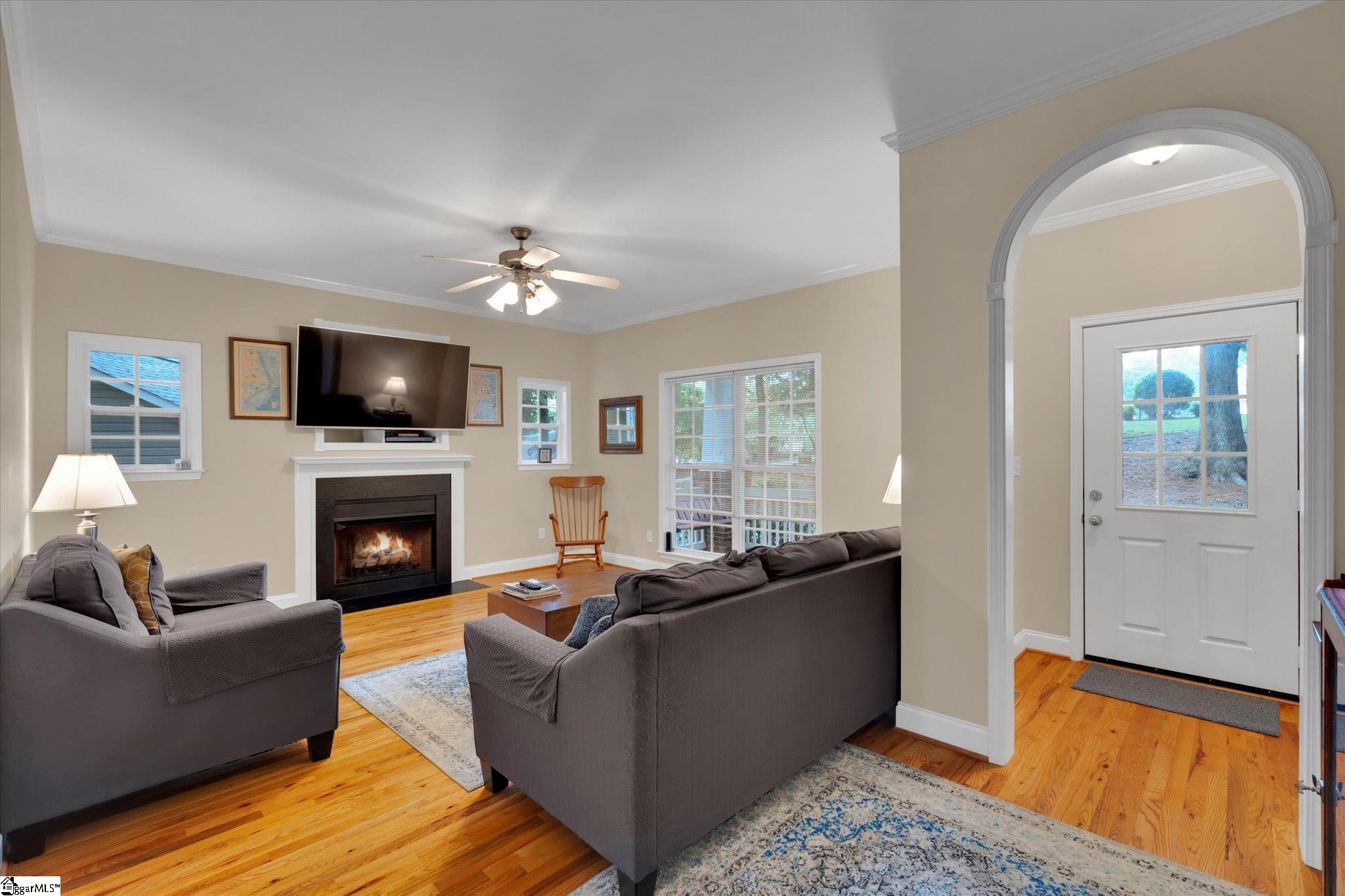 102 Hunt Valley Circle Piedmont, SC 29673