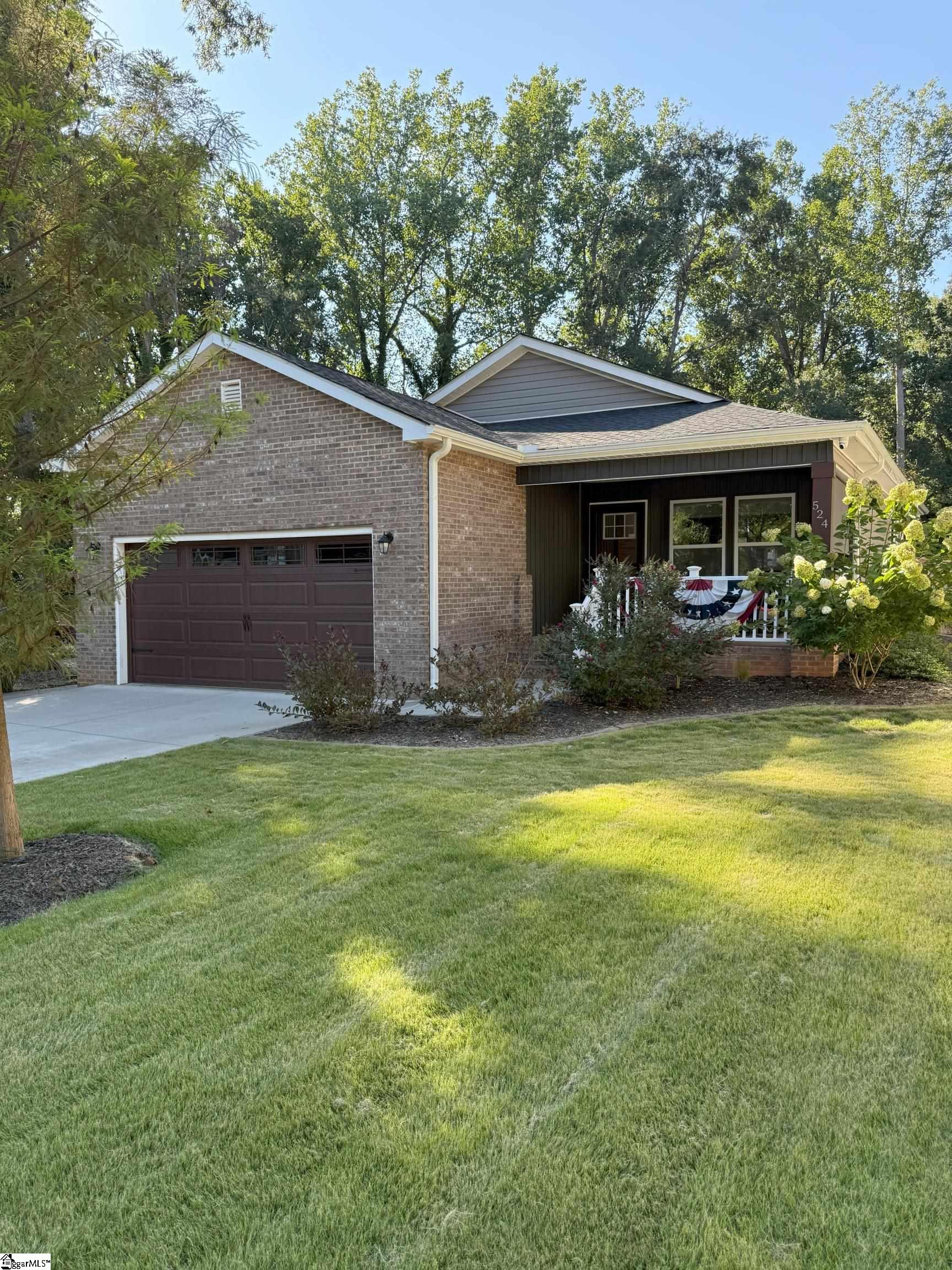 524 Caulder Avenue Spartanburg, SC 29306