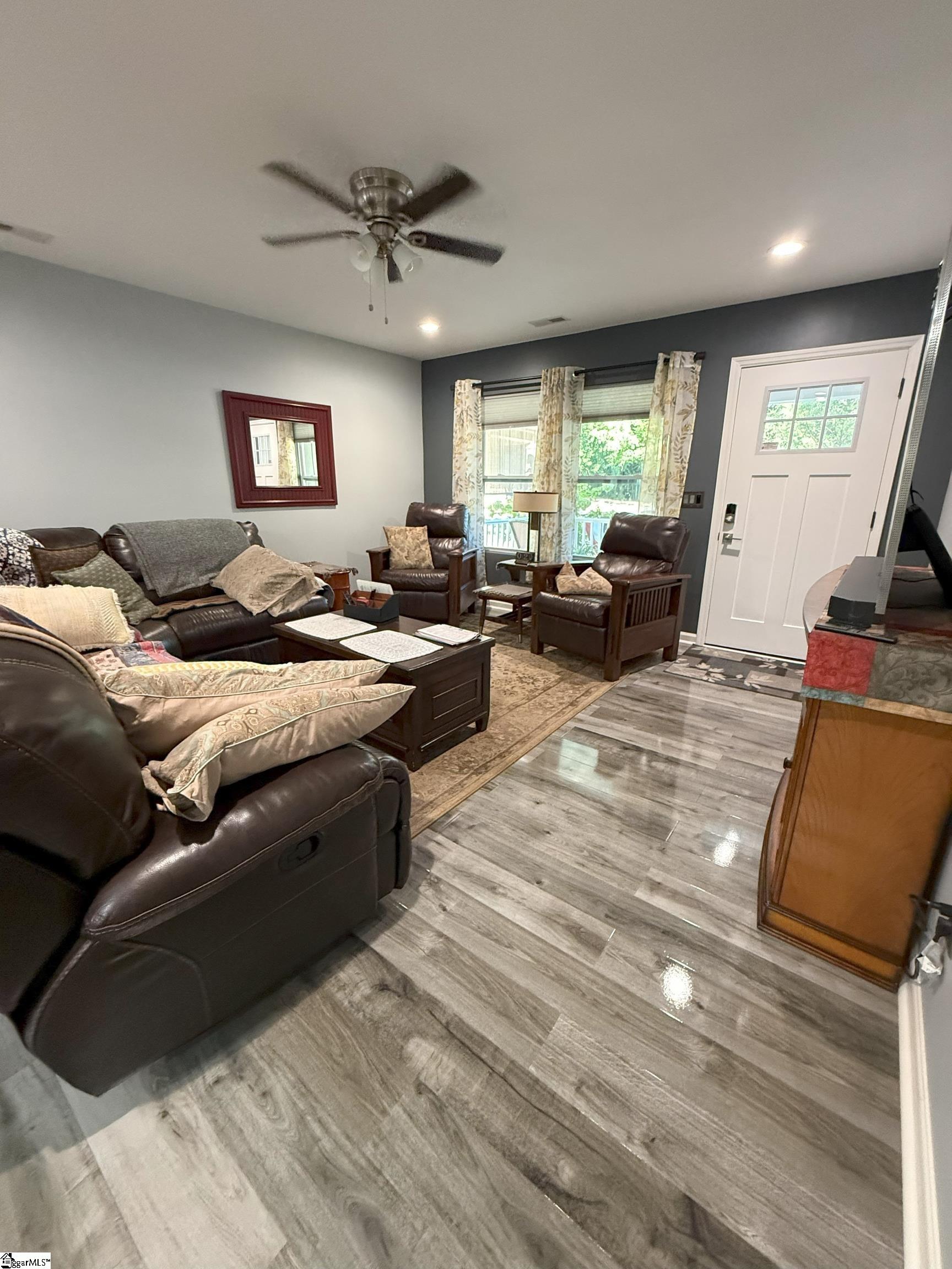524 Caulder Avenue Spartanburg, SC 29306