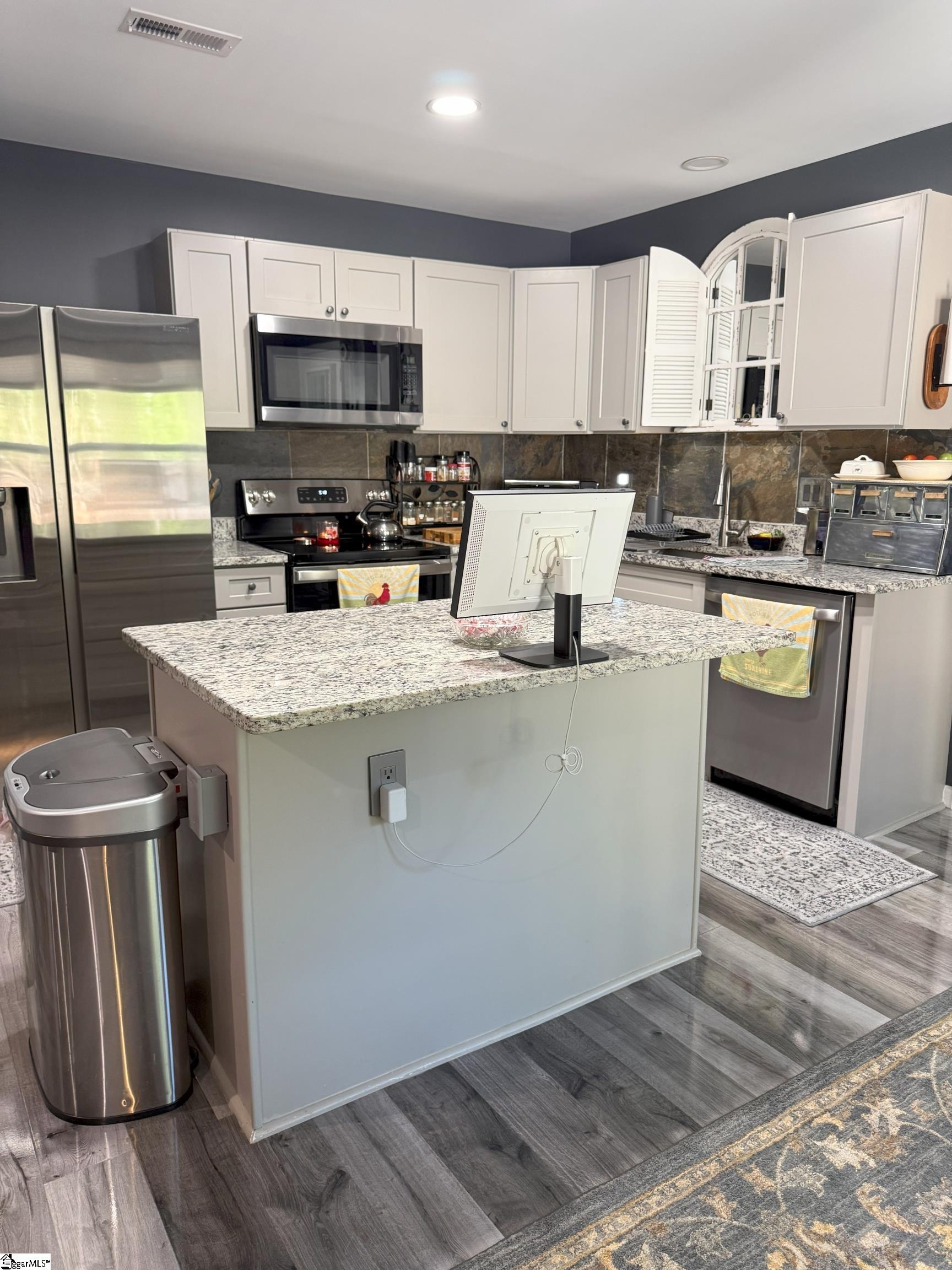 524 Caulder Avenue Spartanburg, SC 29306