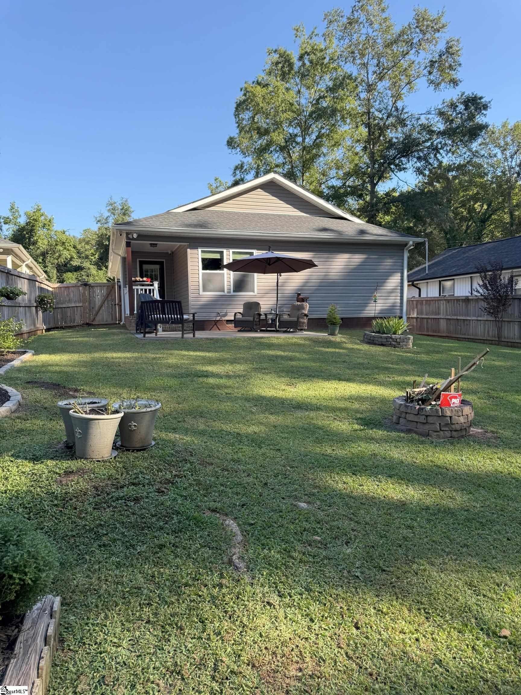 524 Caulder Avenue Spartanburg, SC 29306
