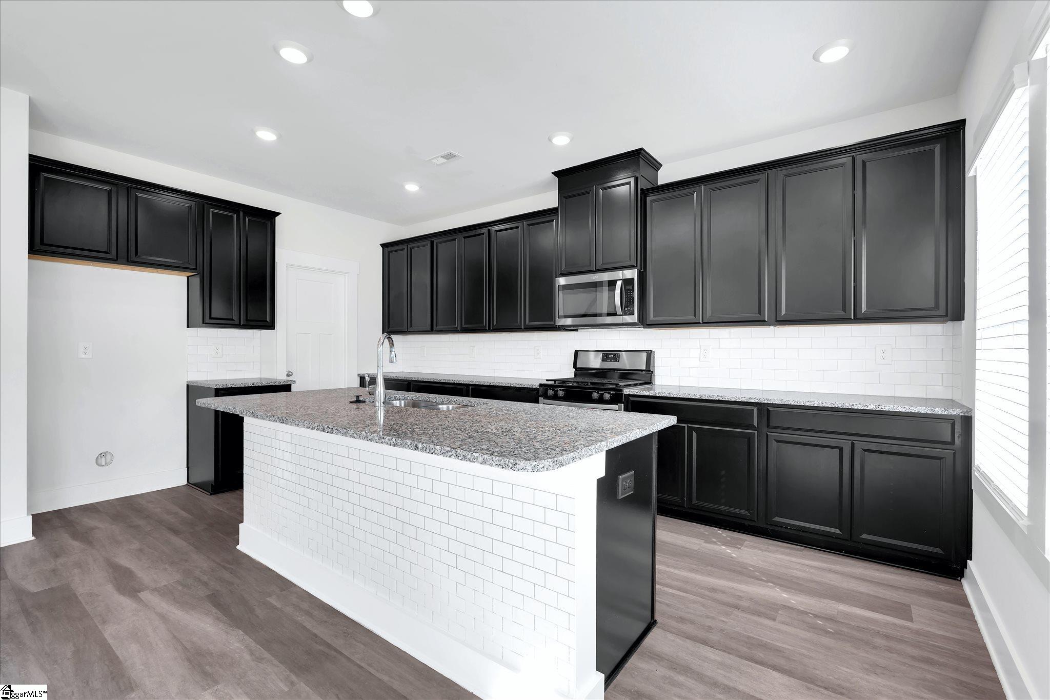 187 Walking Stick Way Pelzer, SC 29669