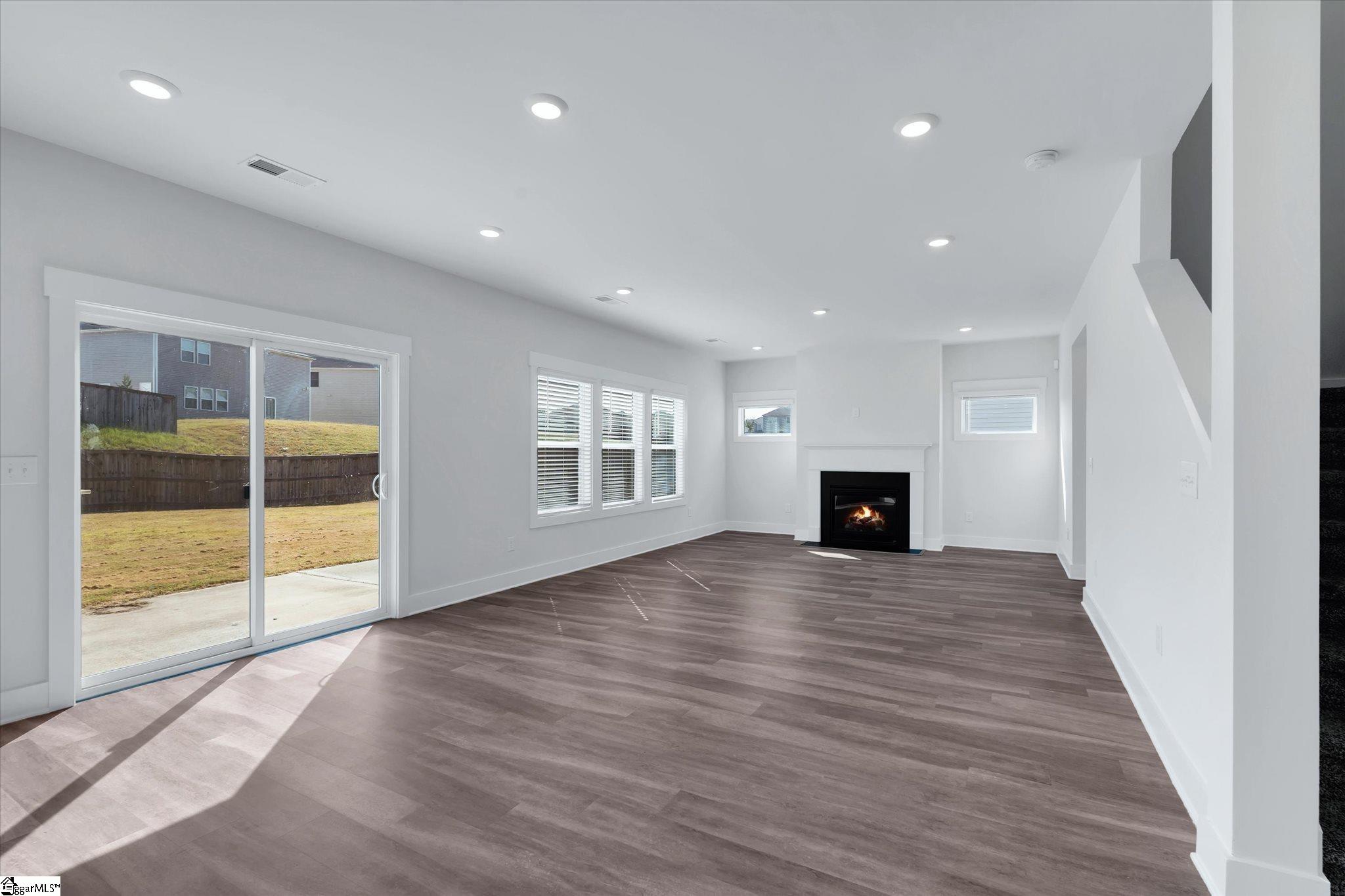 187 Walking Stick Way Pelzer, SC 29669