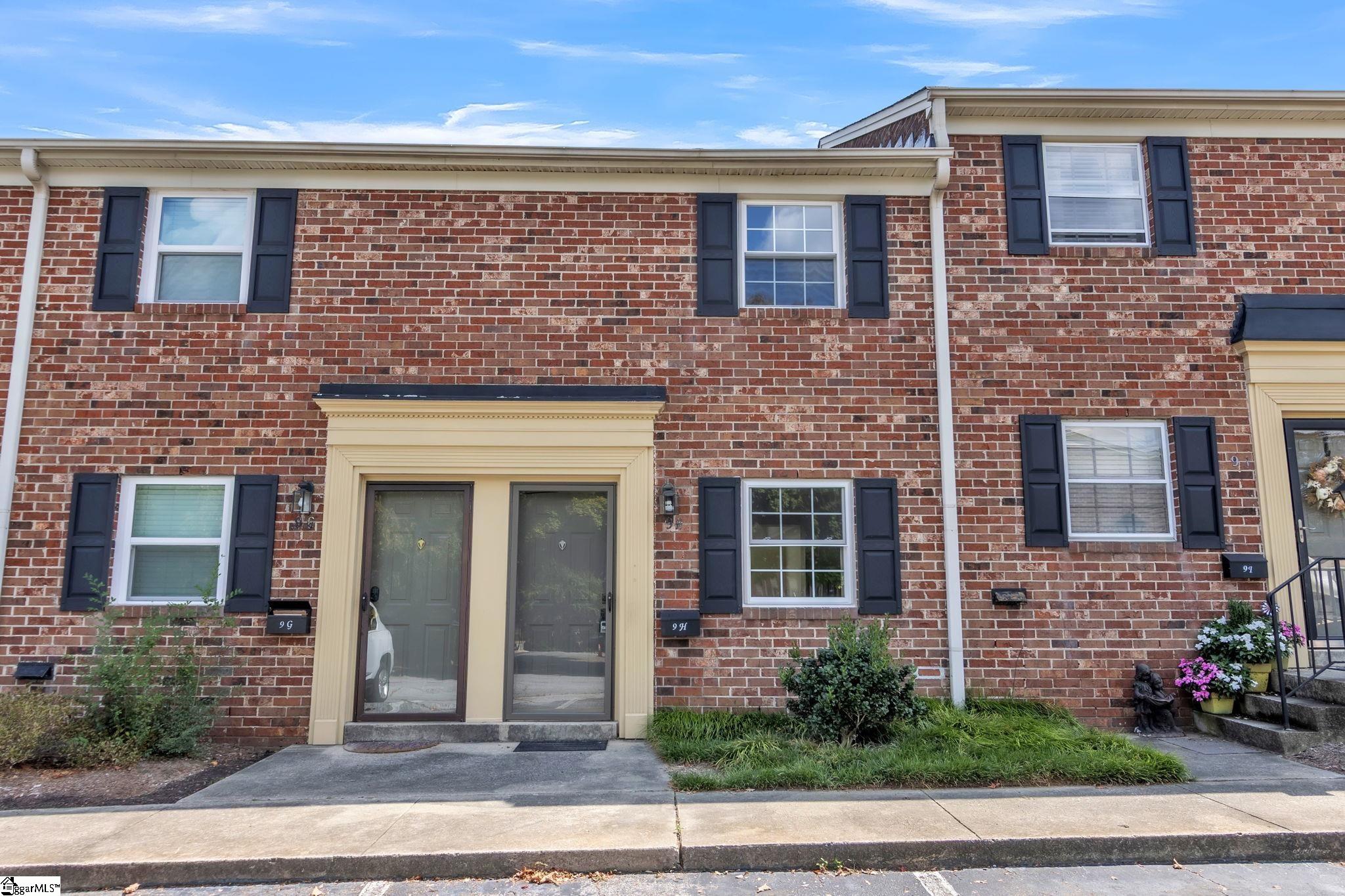 2530 E North (9-H) Street Greenville, SC 29615