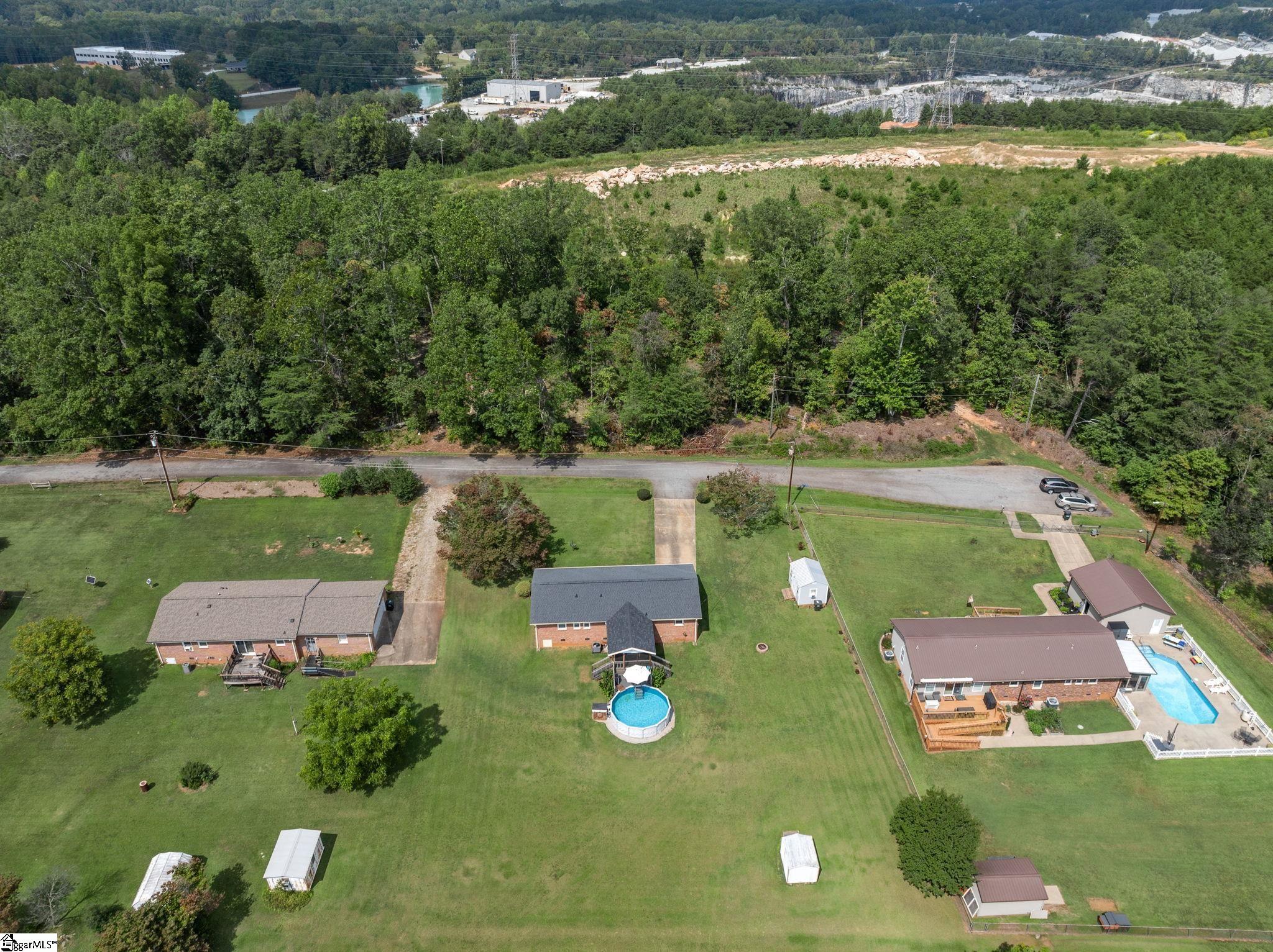 12 Lister Road Taylors, SC 29687