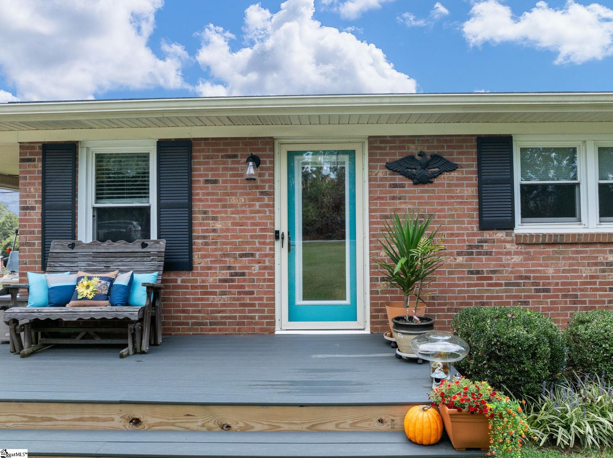 12 Lister Road Taylors, SC 29687