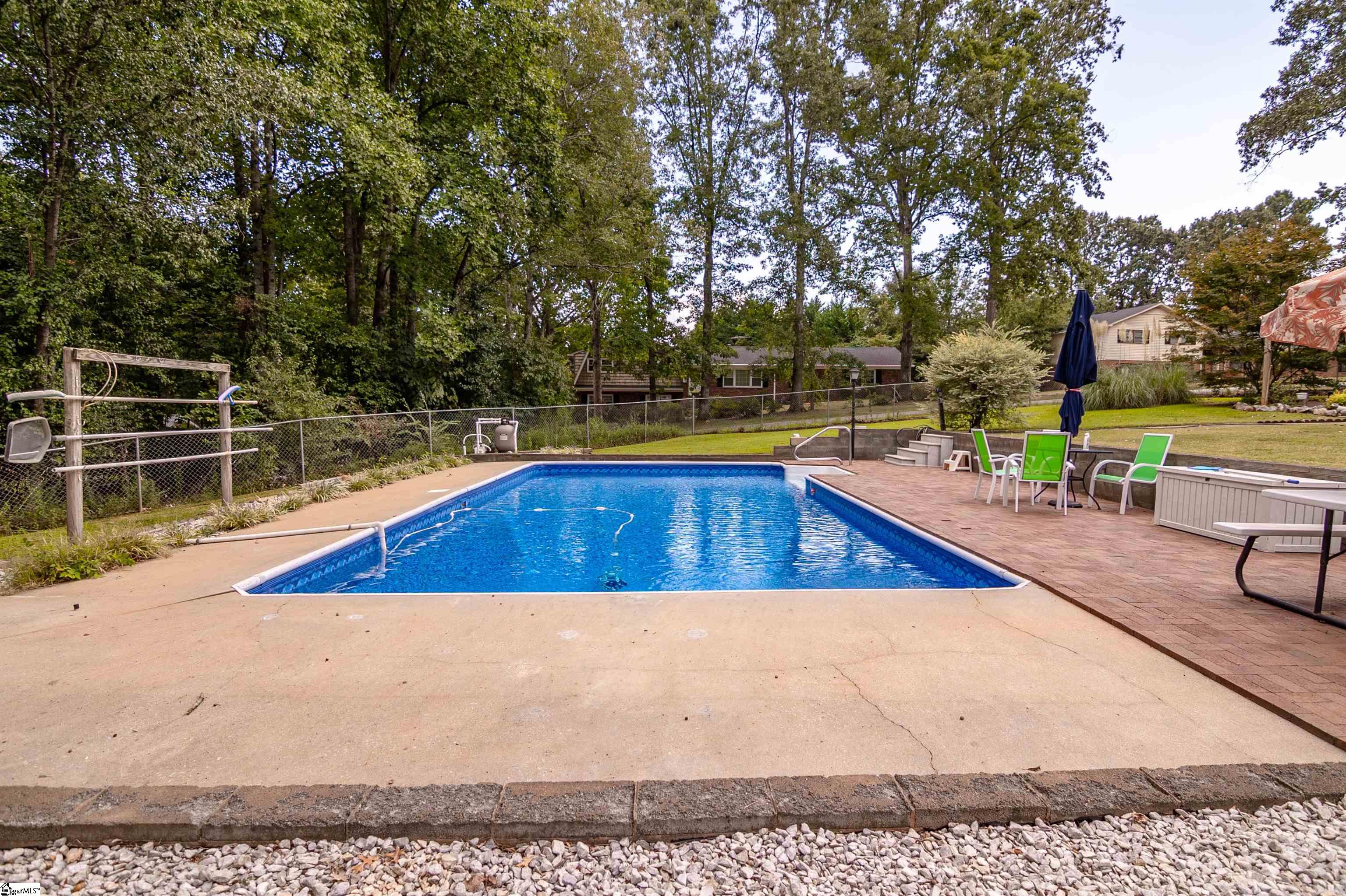 1206 Cely Road Easley, SC 29642