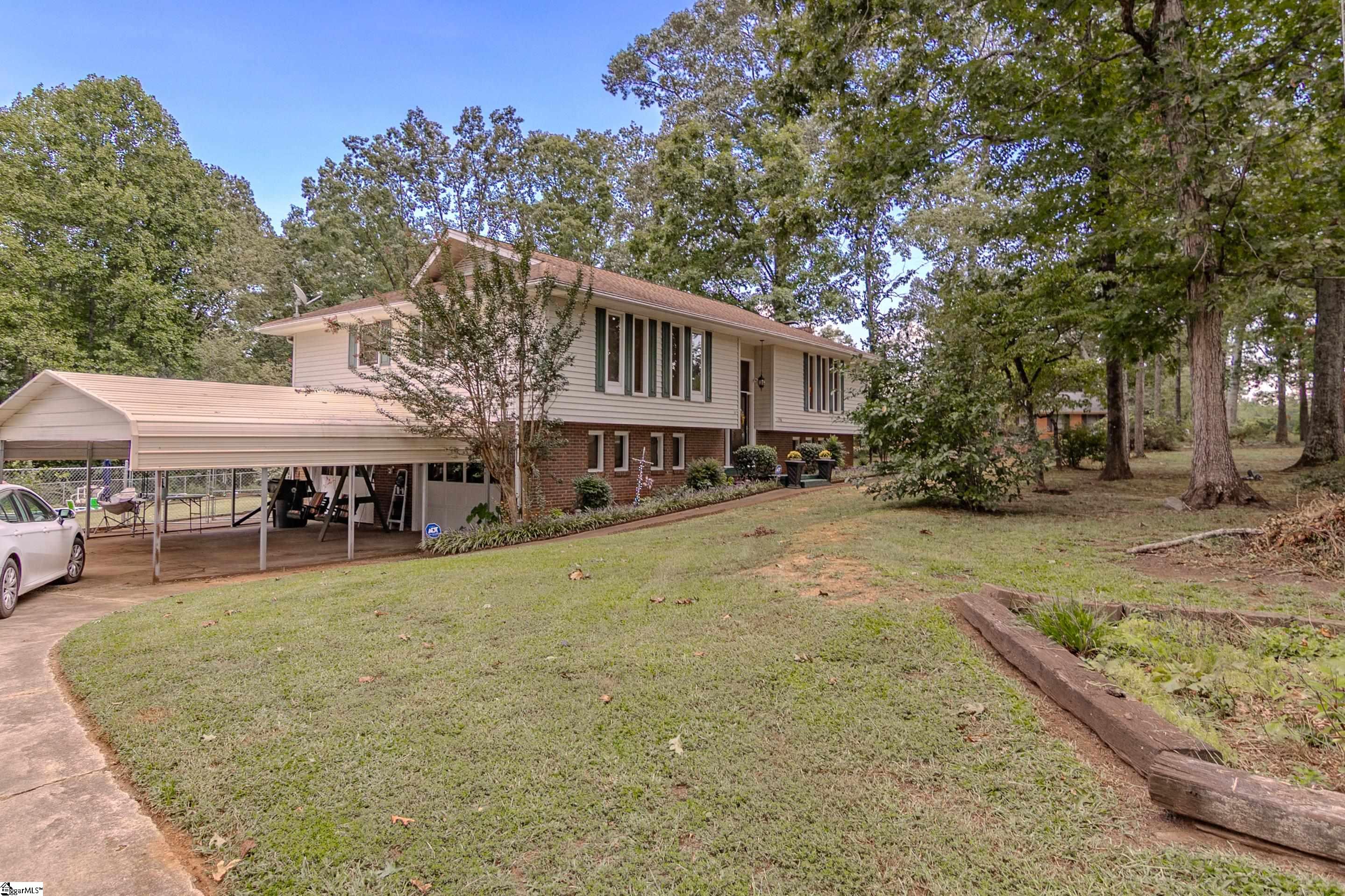 1206 Cely Road Easley, SC 29642