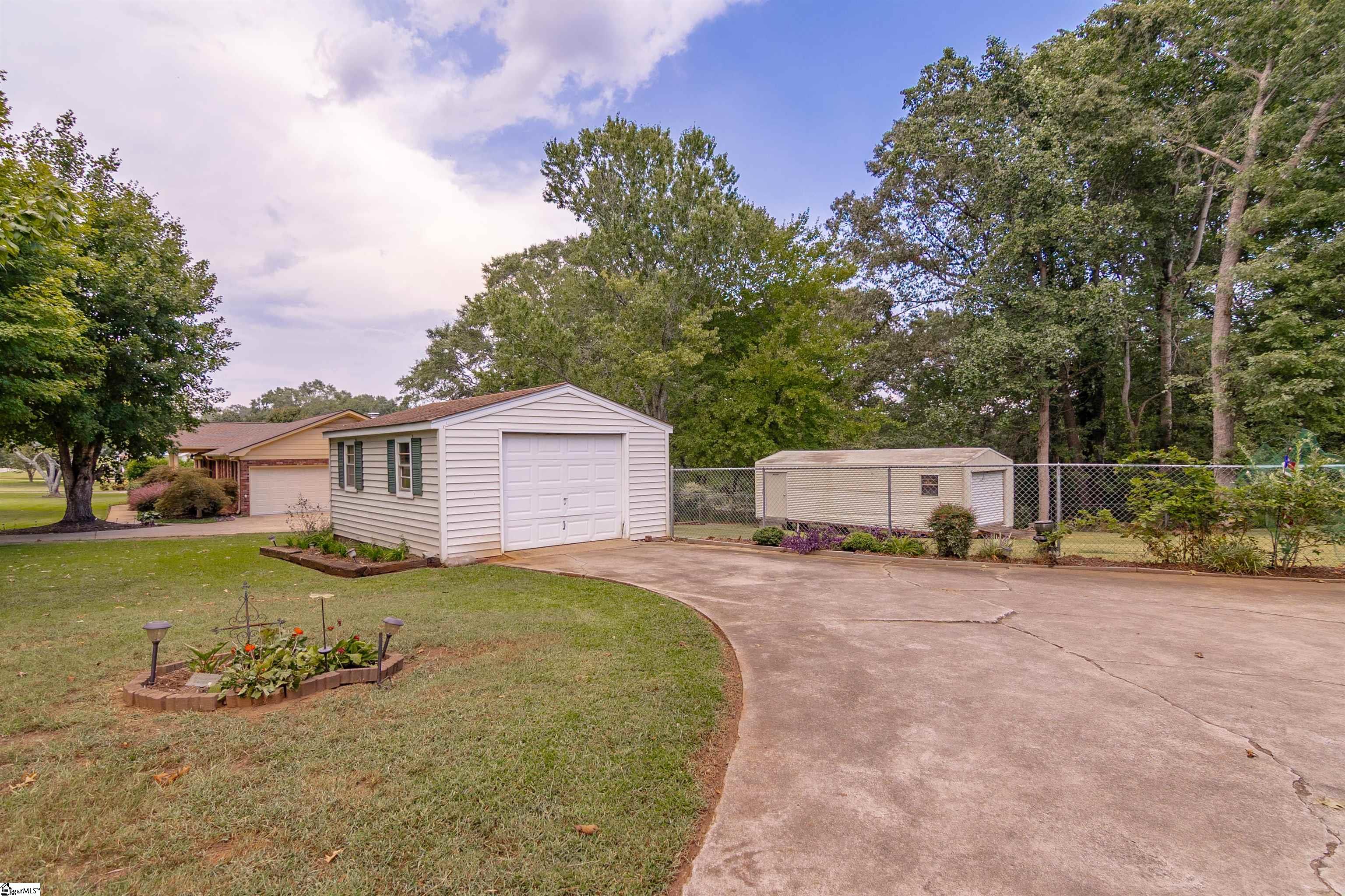 1206 Cely Road Easley, SC 29642
