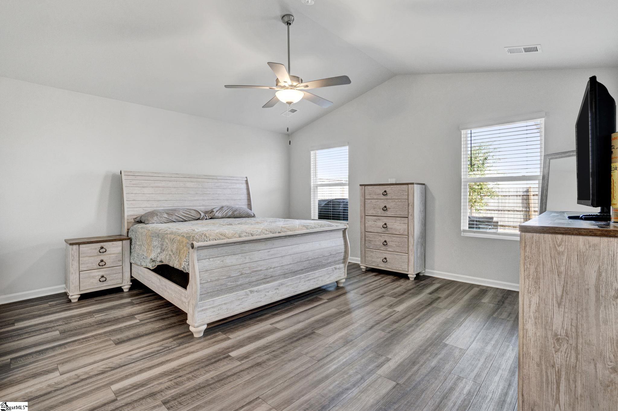129 W Compass Way Easley, SC 29640