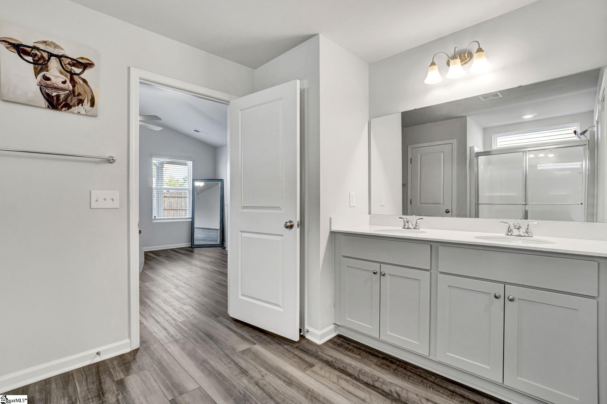 129 W Compass Way Easley, SC 29640