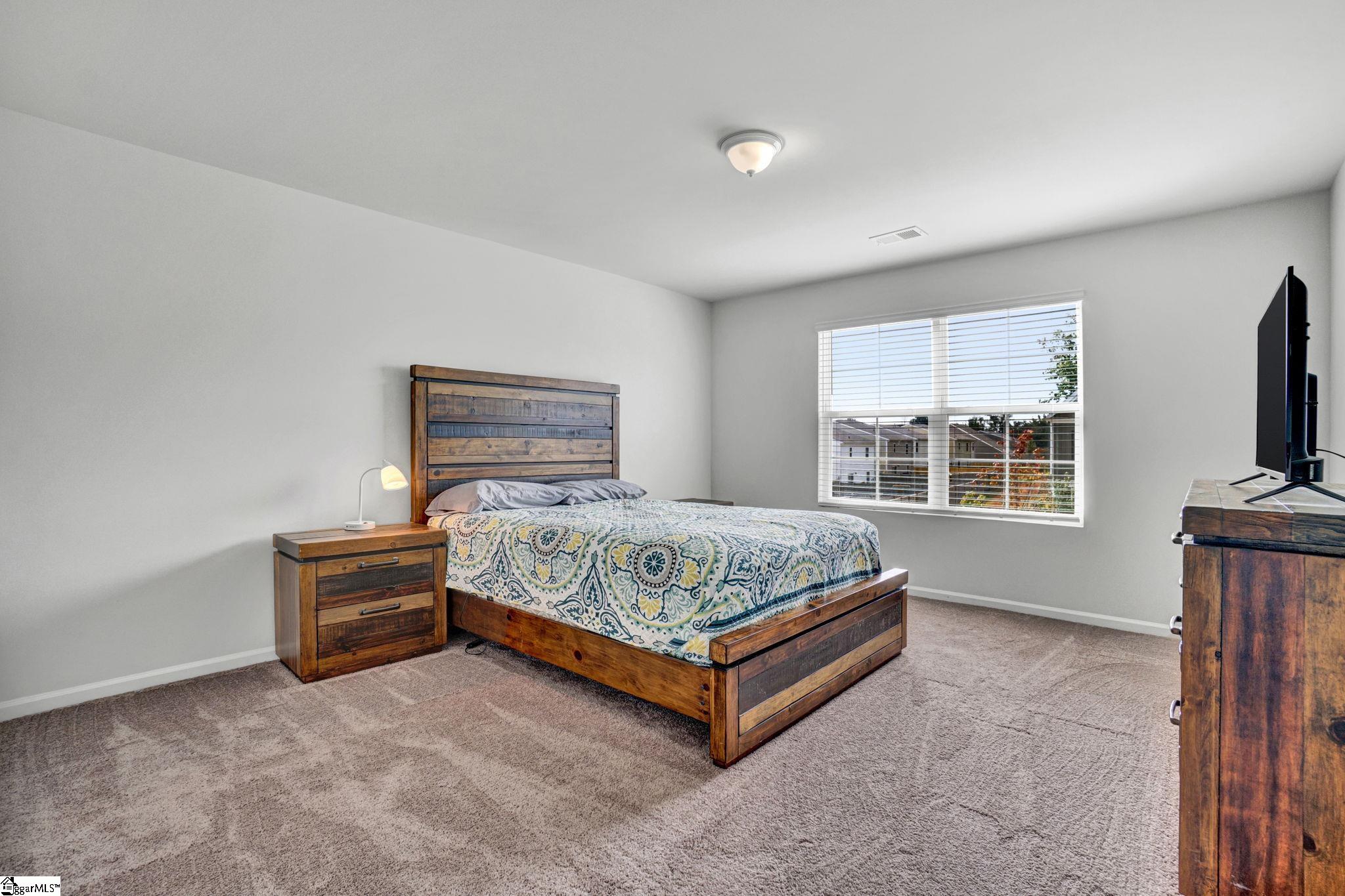 129 W Compass Way Easley, SC 29640
