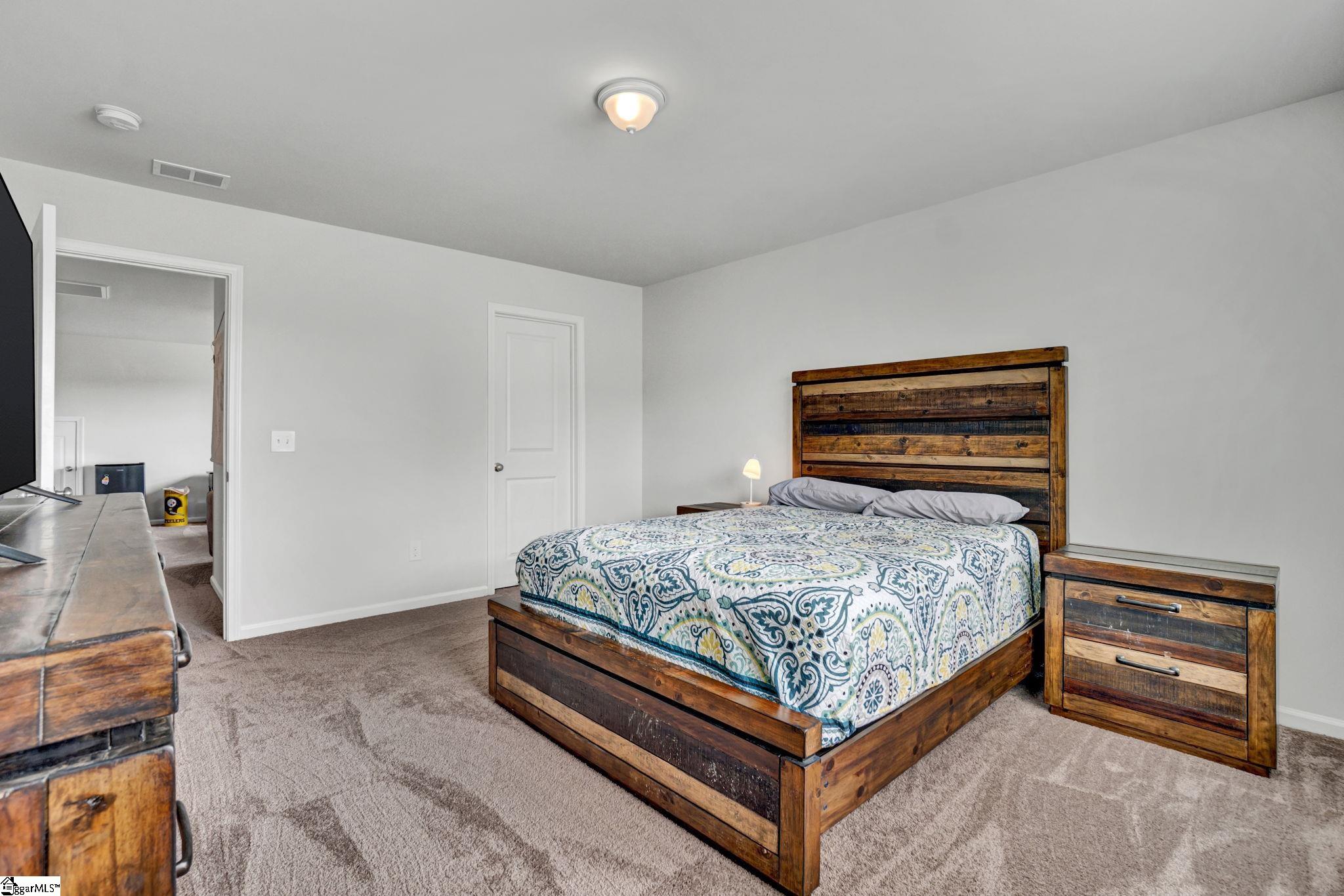 129 W Compass Way Easley, SC 29640