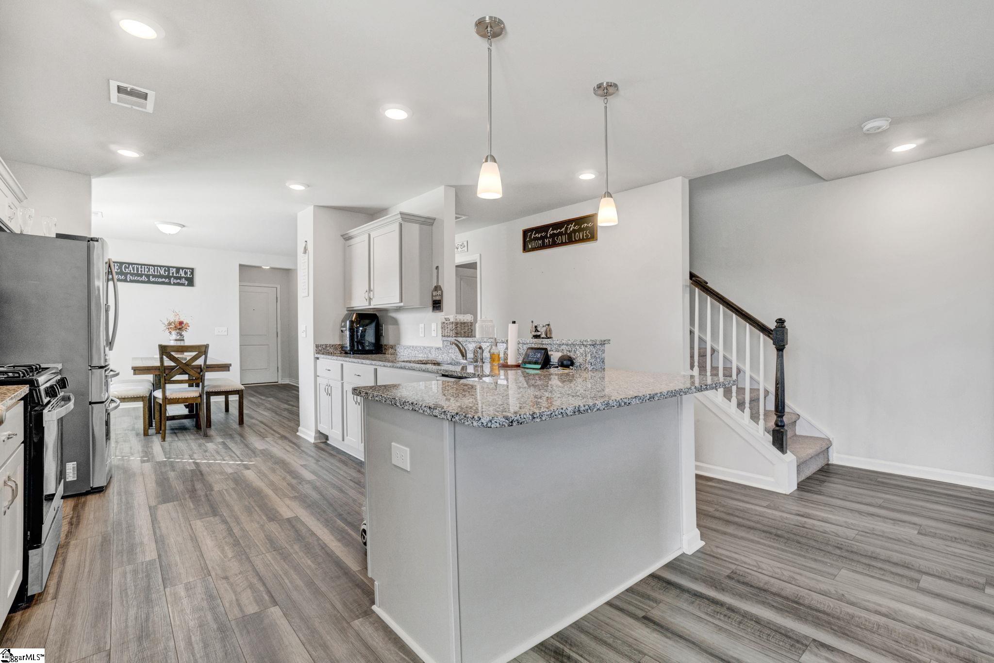 129 W Compass Way Easley, SC 29640