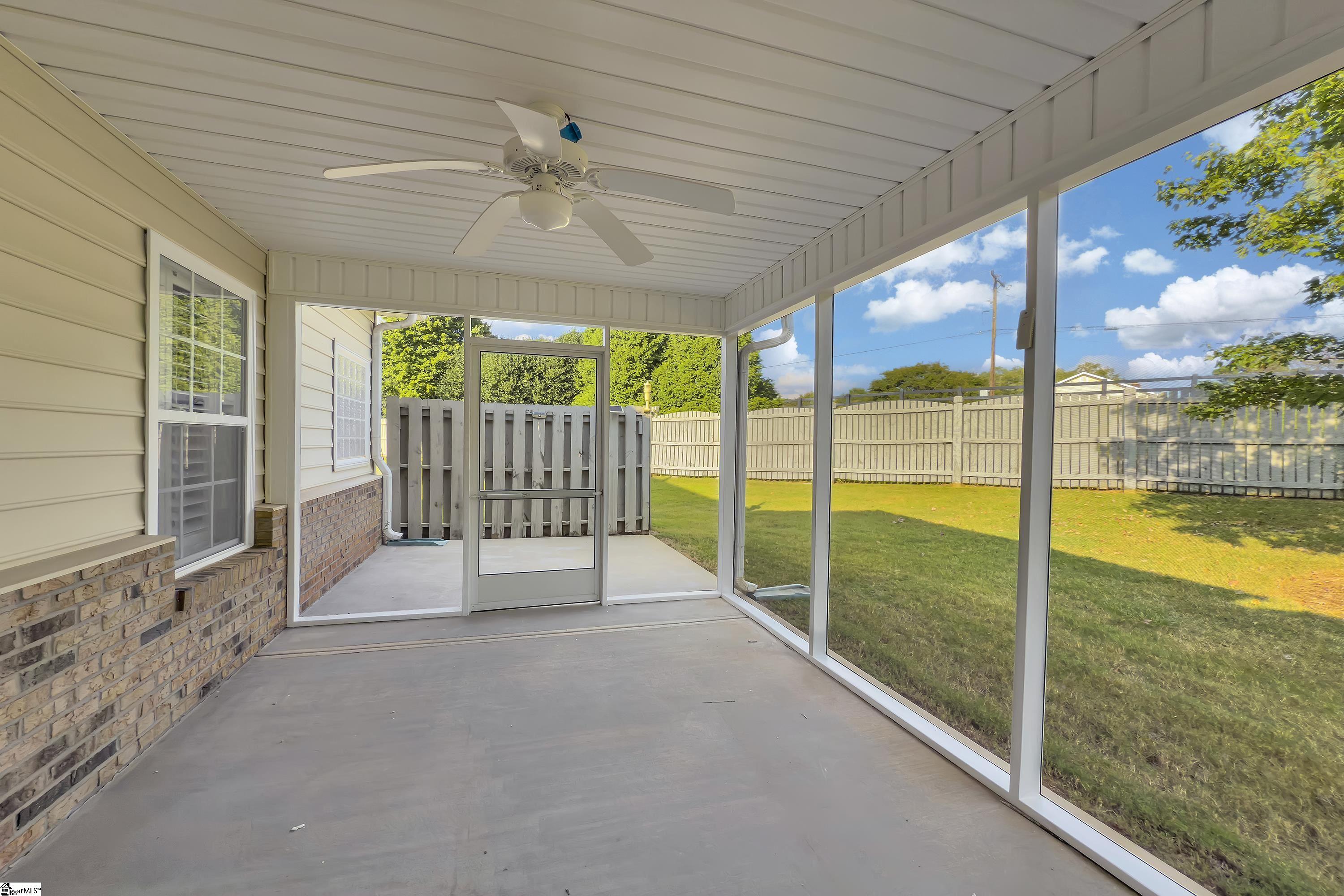 40 Barnwood Circle Greenville, SC 29607