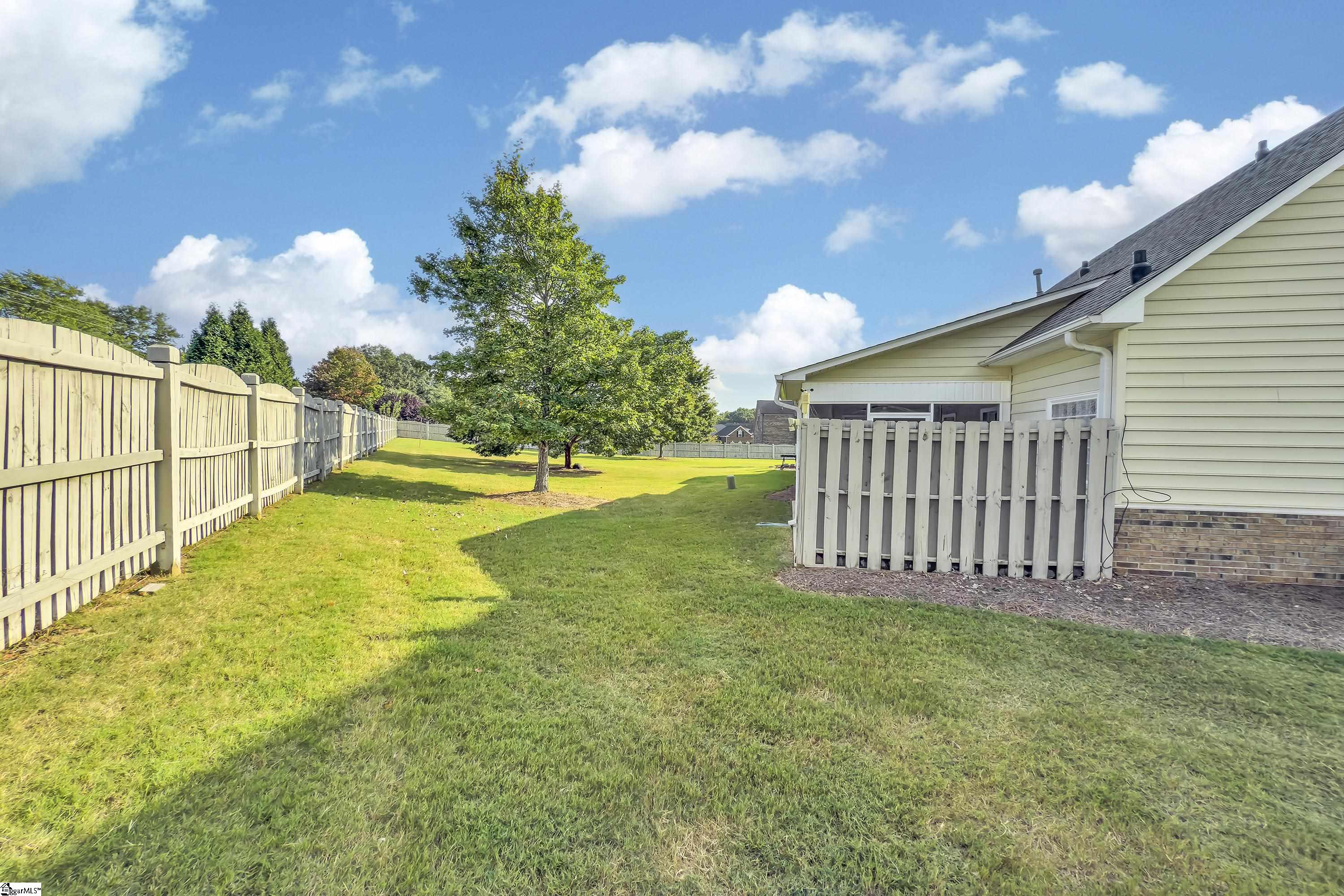 40 Barnwood Circle Greenville, SC 29607