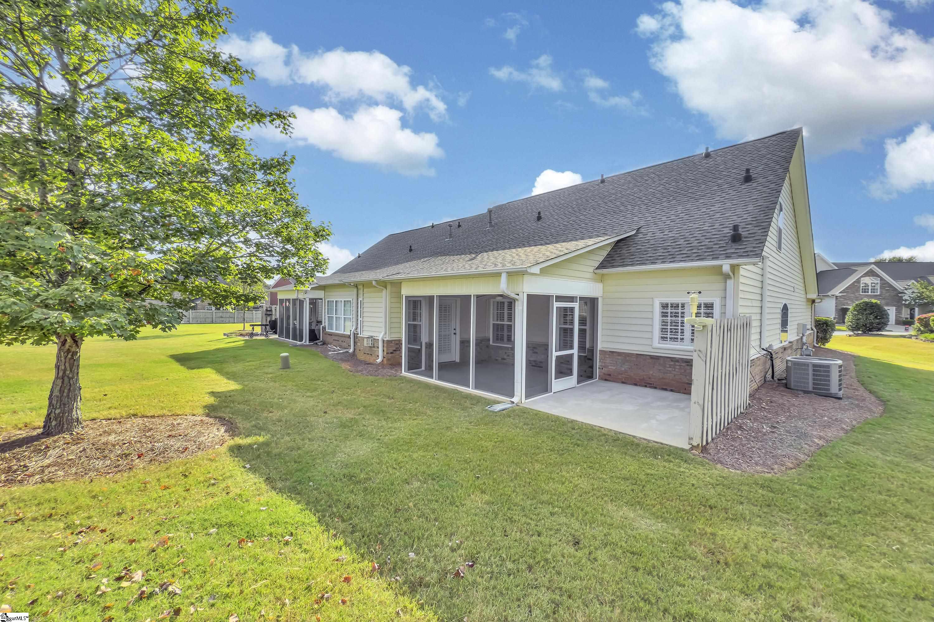 40 Barnwood Circle Greenville, SC 29607