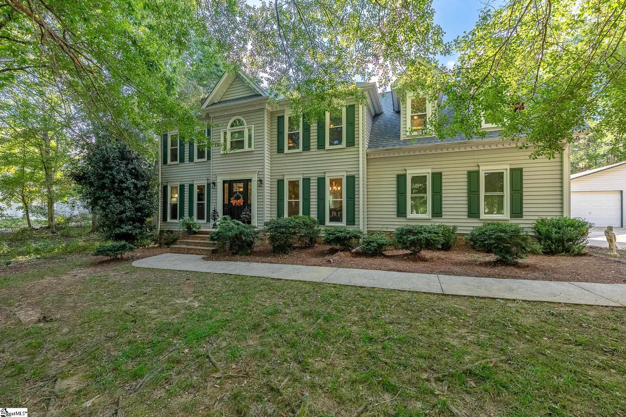 313 Shagbark Circle Simpsonville, SC 29680