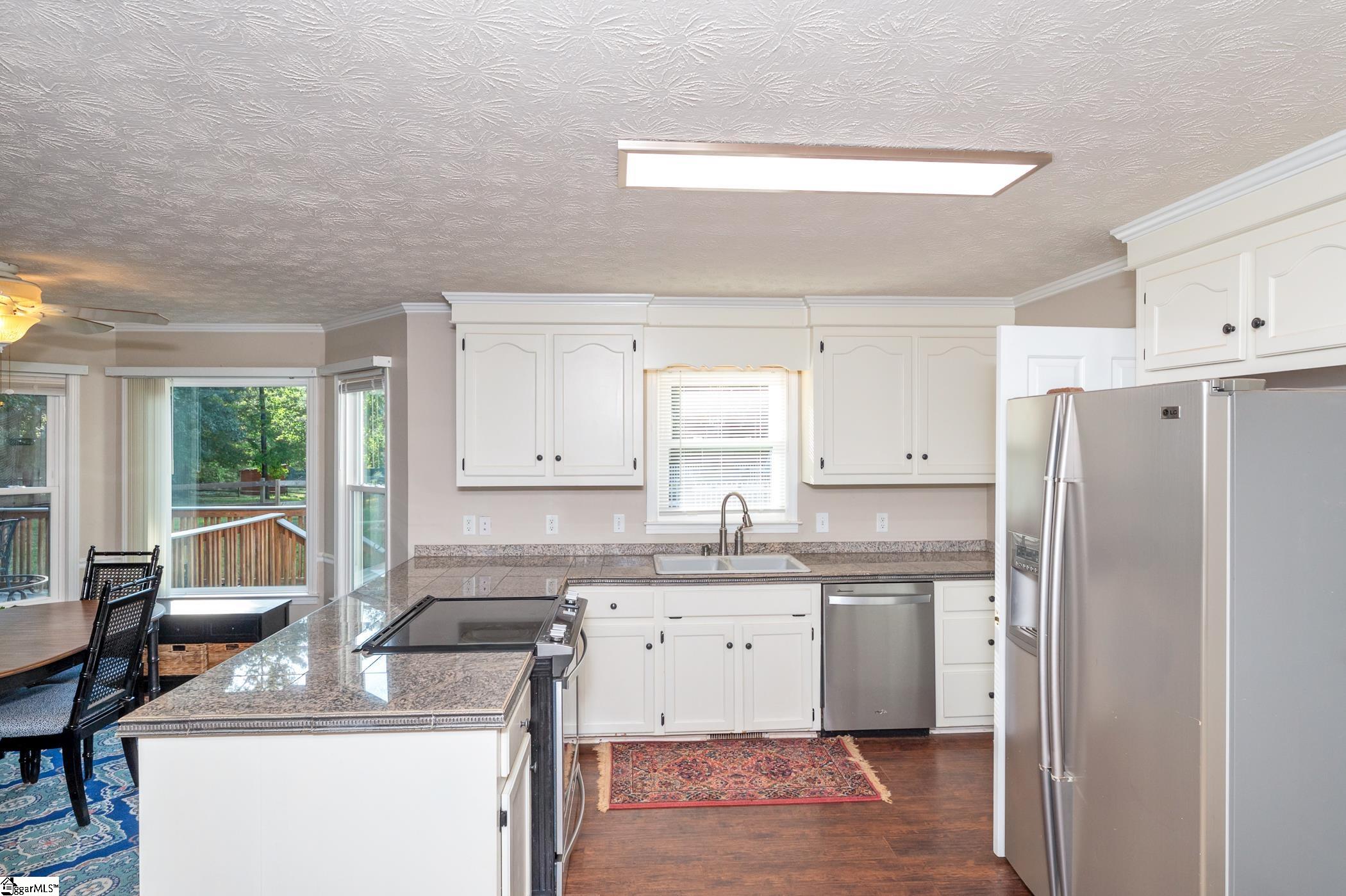 313 Shagbark Circle Simpsonville, SC 29680