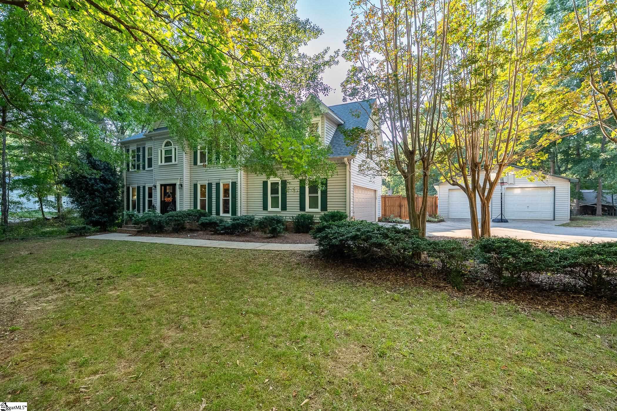 313 Shagbark Circle Simpsonville, SC 29680