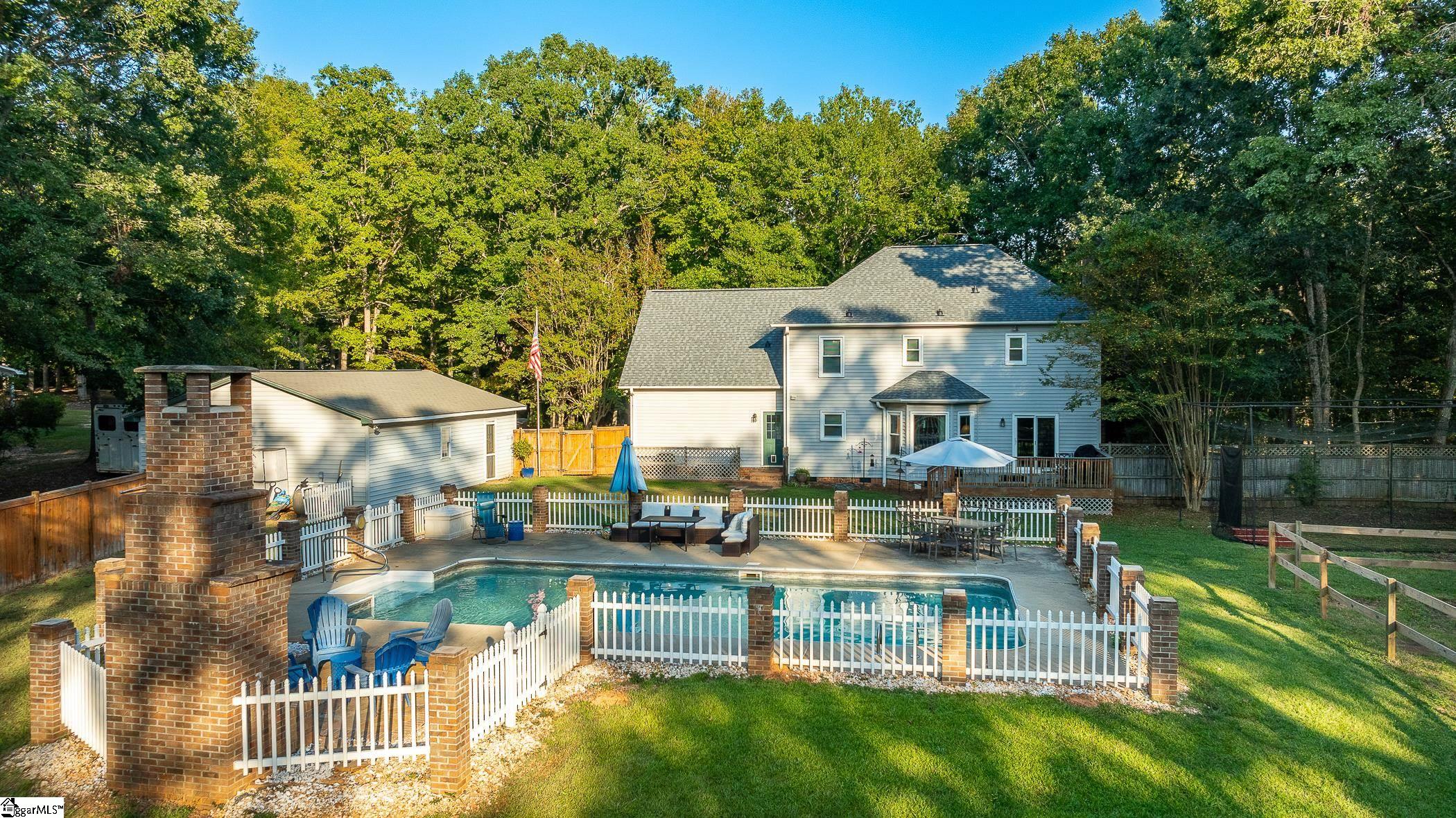 313 Shagbark Circle Simpsonville, SC 29680