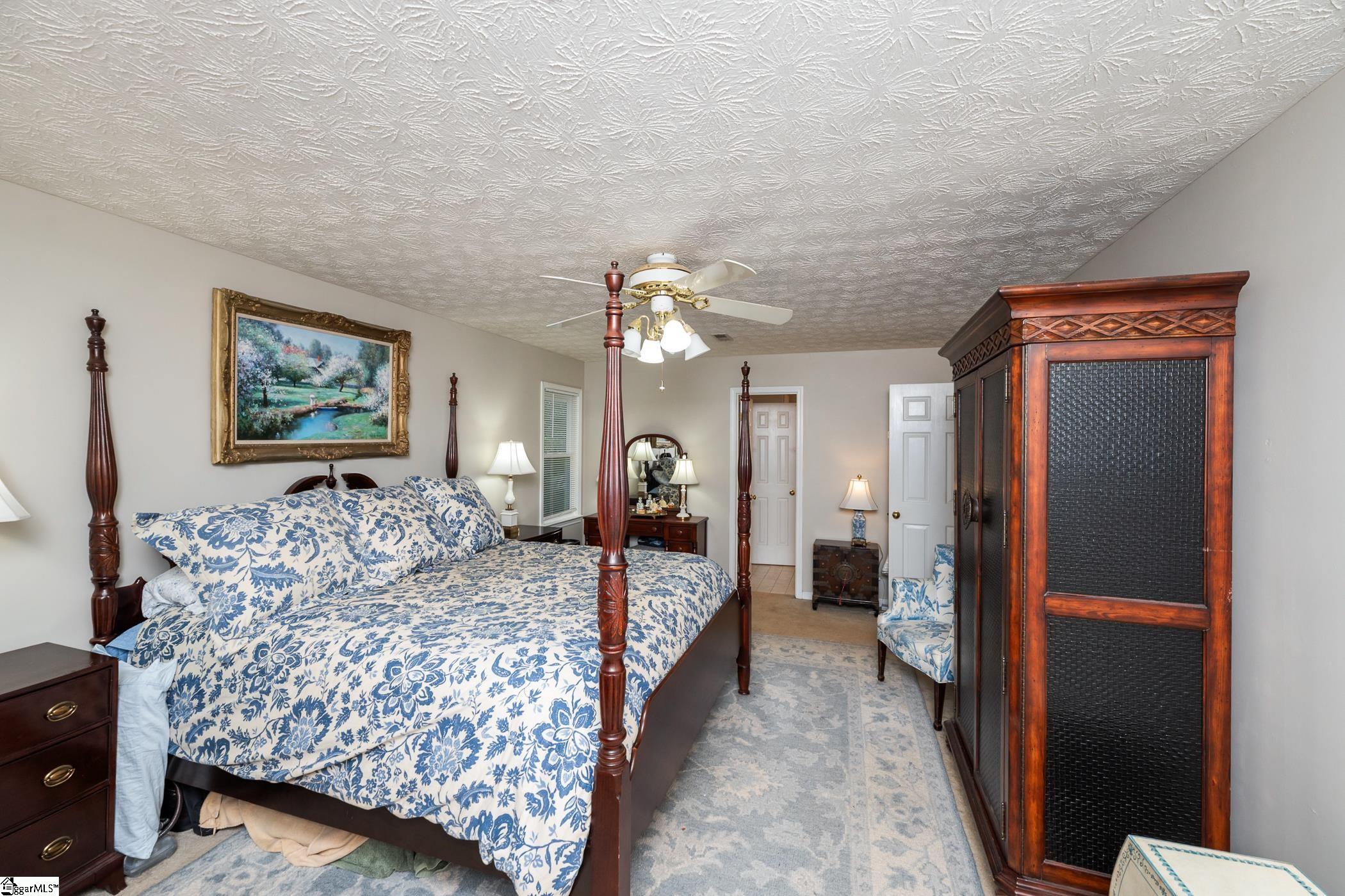 313 Shagbark Circle Simpsonville, SC 29680