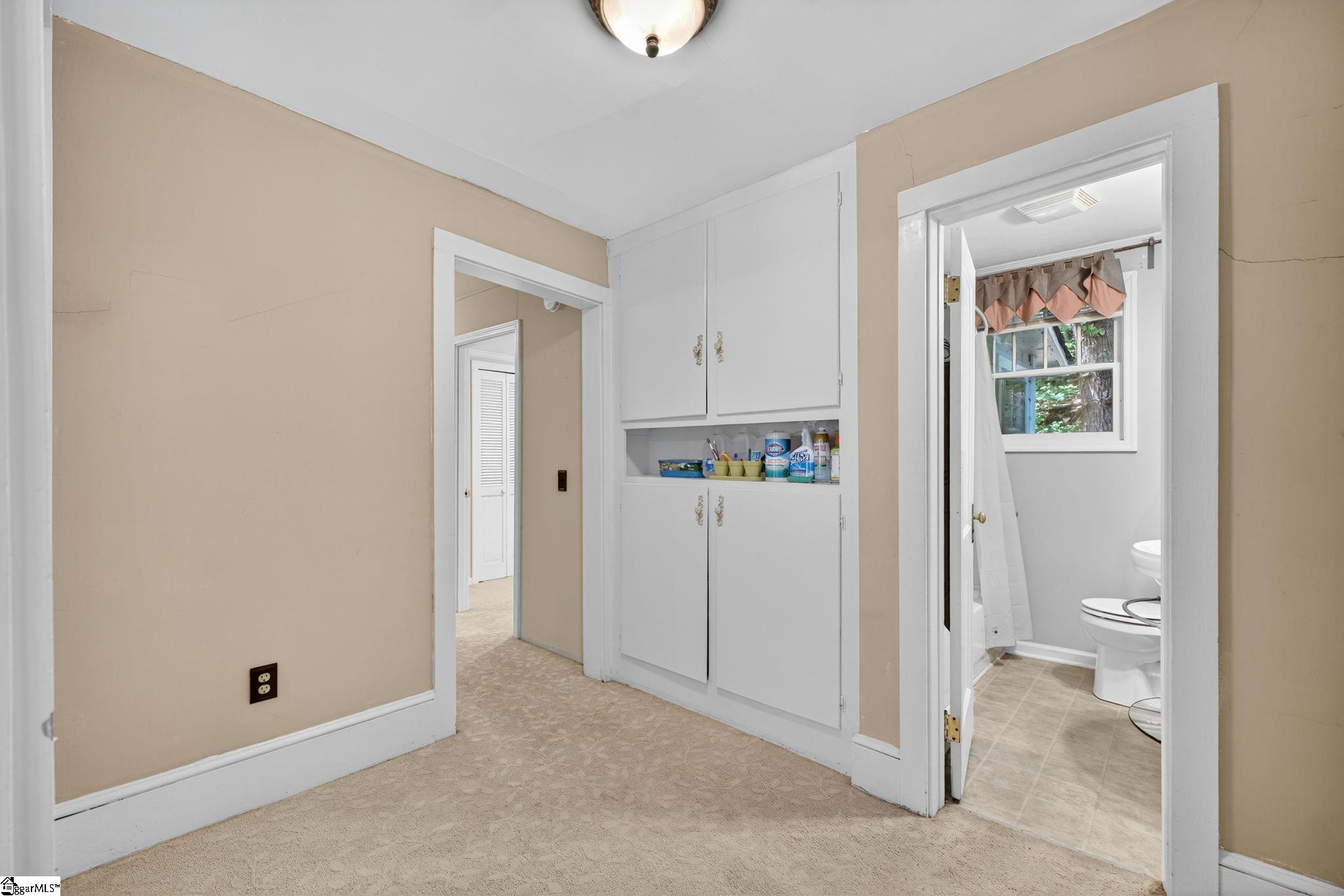 326 Caesars Head Highway Cleveland, SC 29635