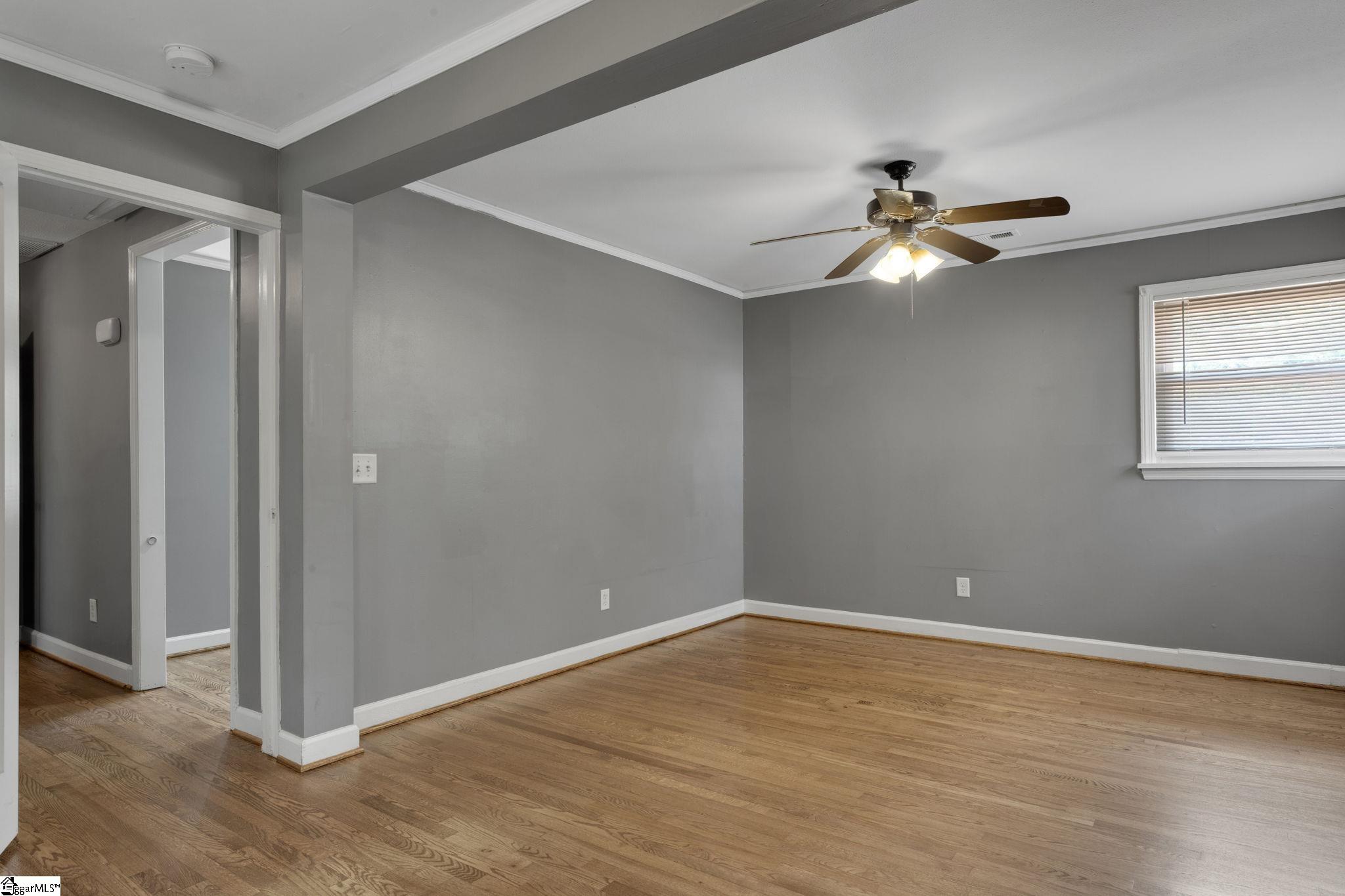 301 Crestwood Drive Mauldin, SC 29662