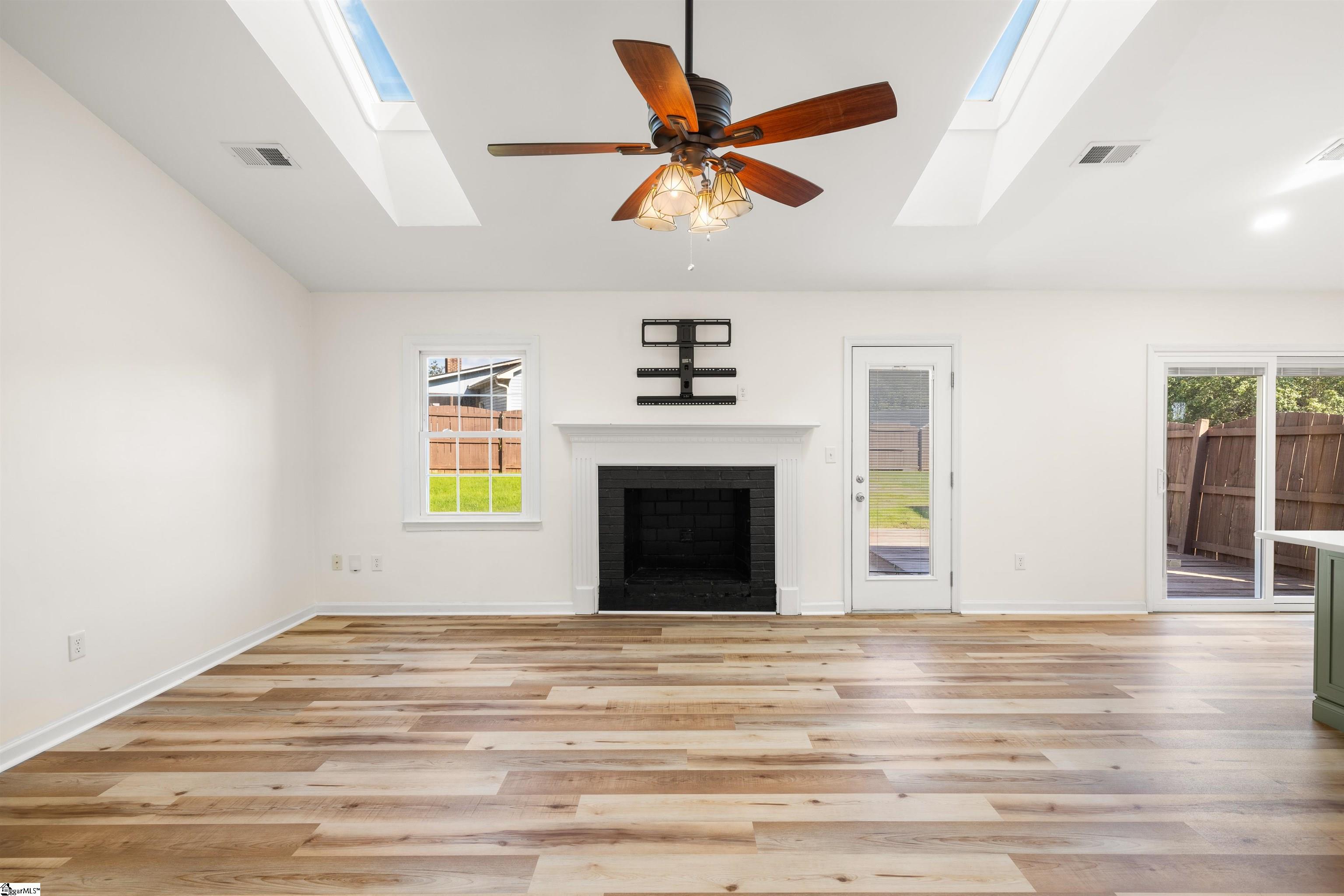303 Latrobe Drive Simpsonville, SC 29681