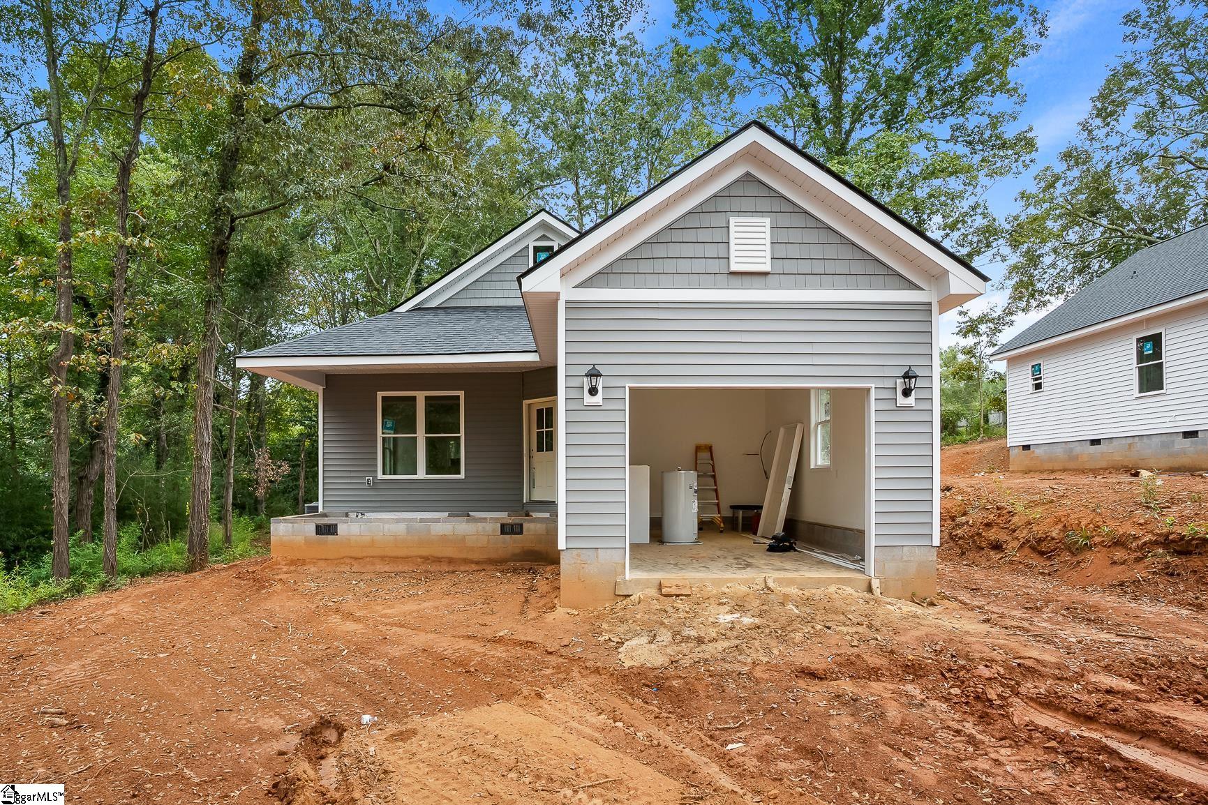 209 Carswell Drive Anderson, SC 29624