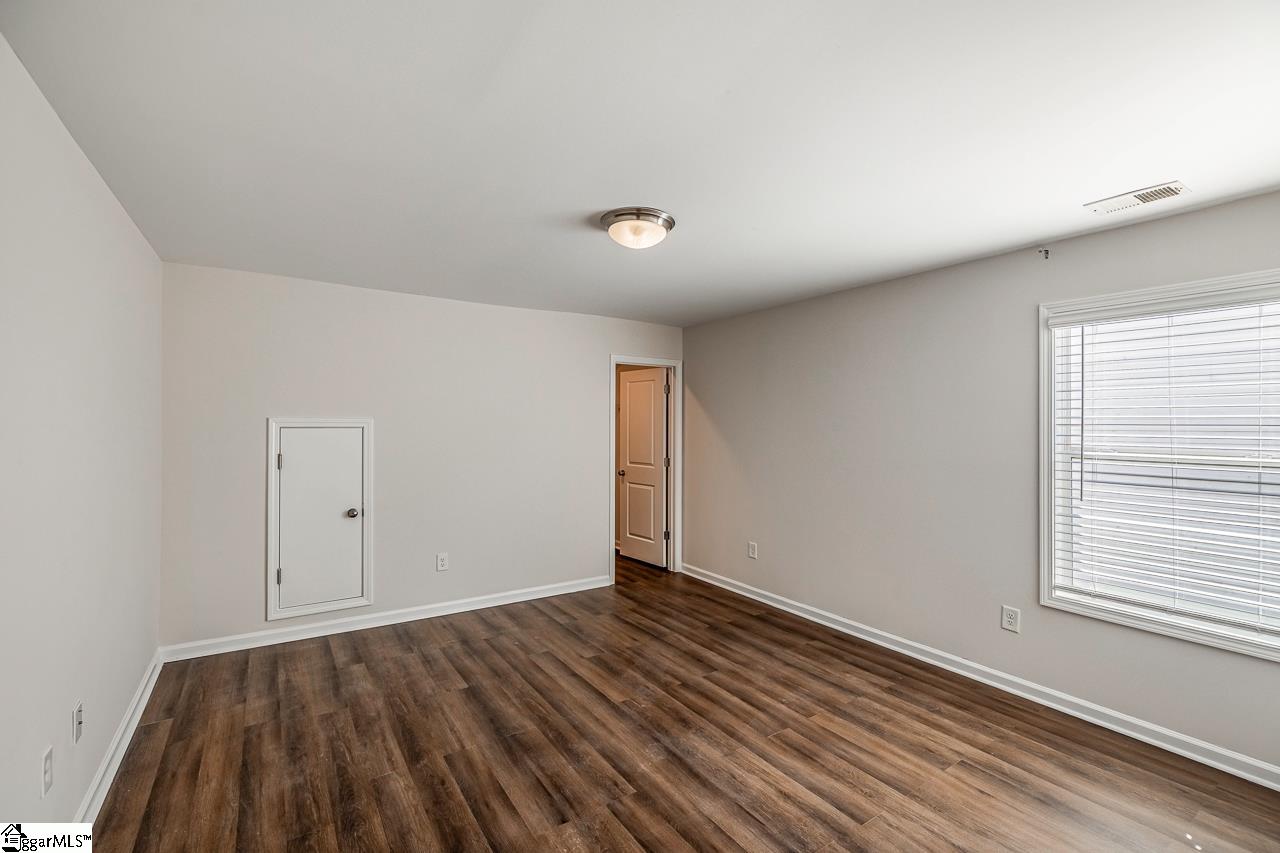 6 Ashborne Lane Simpsonville, SC 29681