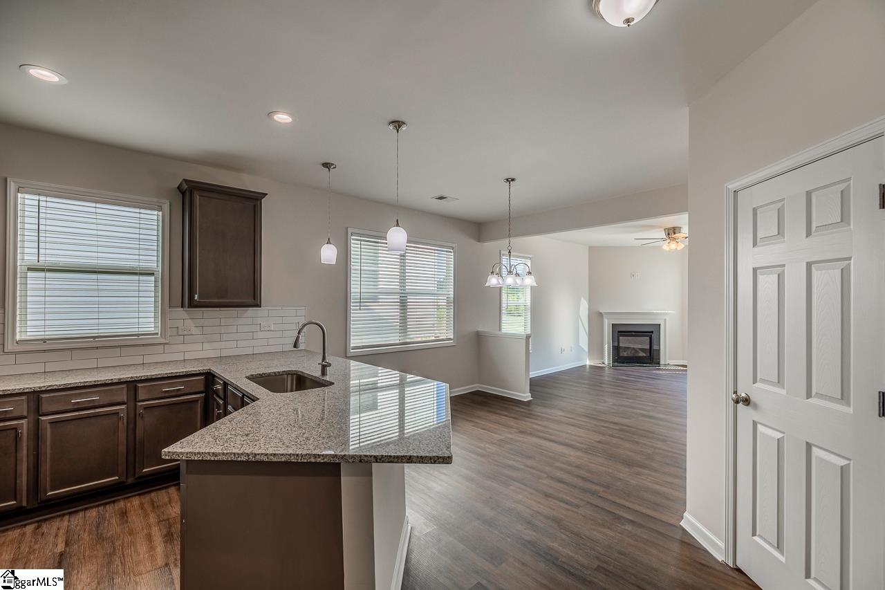 6 Ashborne Lane Simpsonville, SC 29681