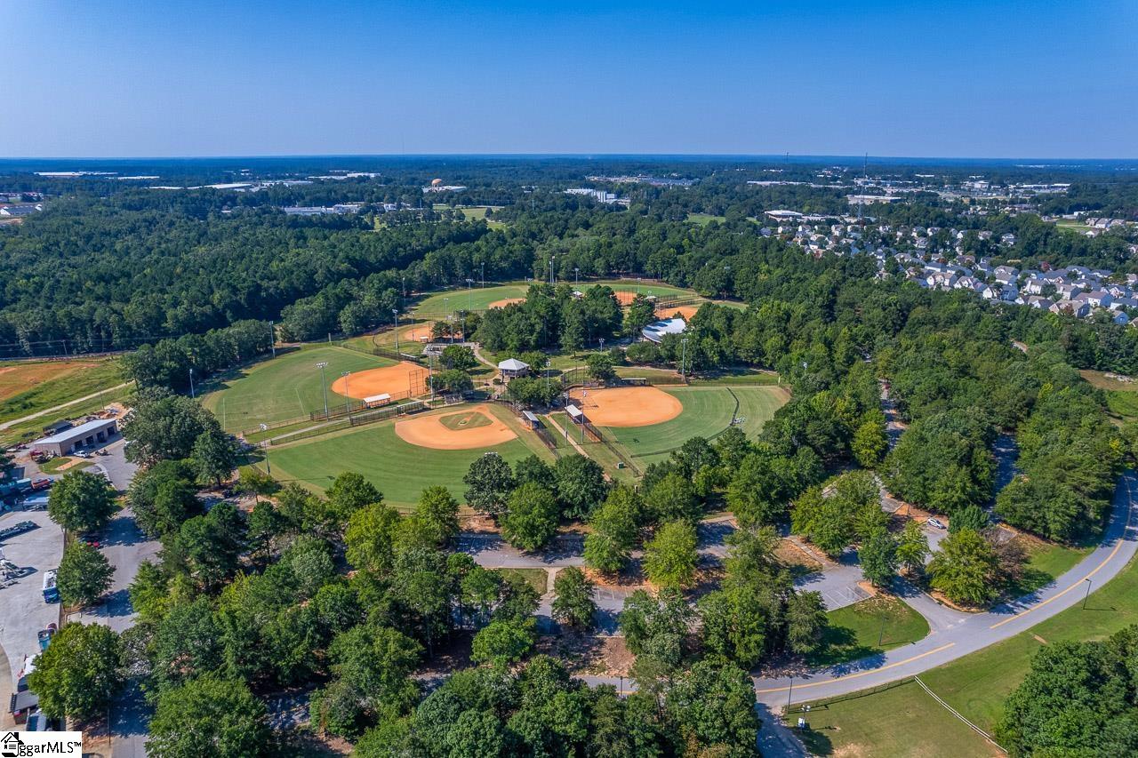 6 Ashborne Lane Simpsonville, SC 29681